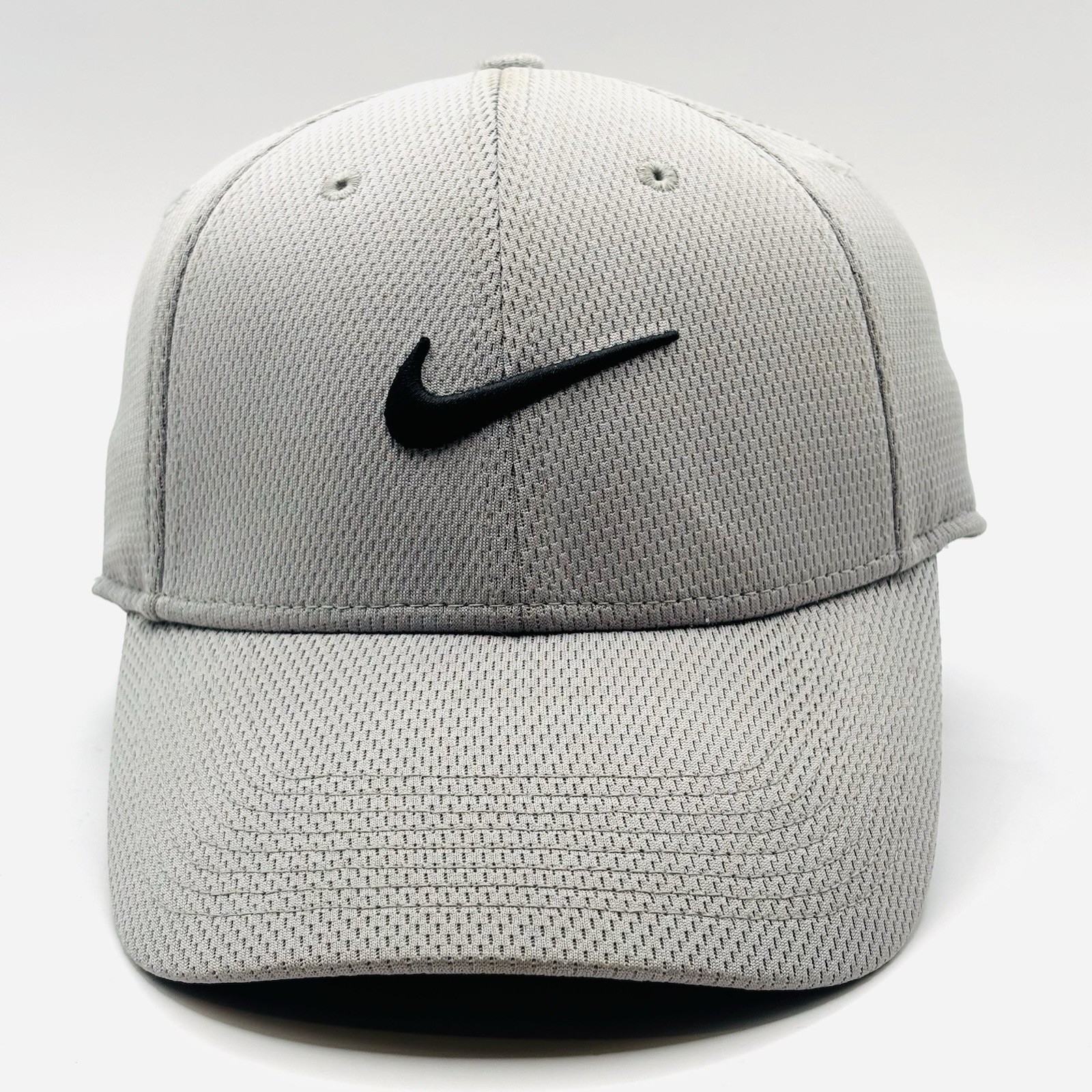NIKE Legacy91 Dri-Fit Adjustable Unisex Gray Baseball Golf Cap Hat One Size