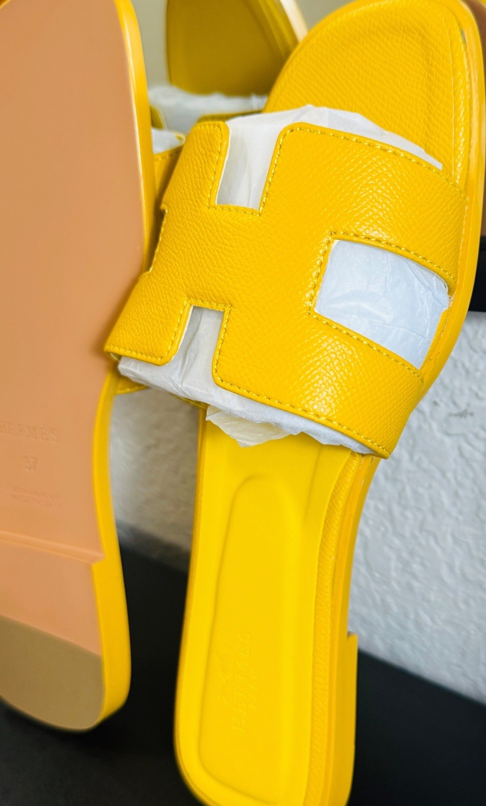 Women’s Yellow Leather Slide Sandals Slip-On Logo Accent EU 37 US 7