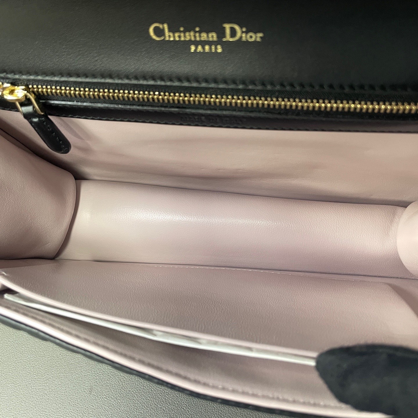 Dior Pre-Owned Authentic Shoulder Bag 25*16*7 Free Tracked Shipping