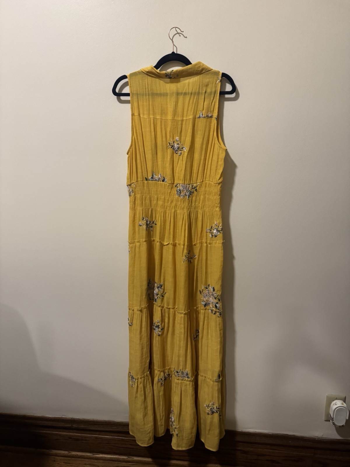 Fig and Flower Yellow Floral Collared Sleeveless Button Front Maxi Dress M