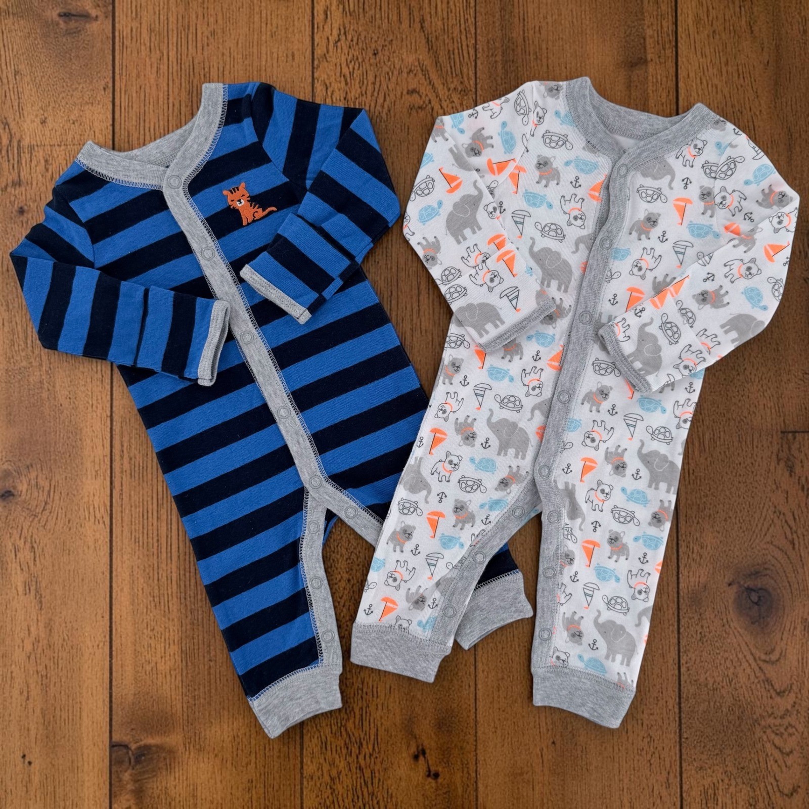 Carter’s Newborn 2-Pack Footless Snap Rompers Fold Over Mittens Animal Print