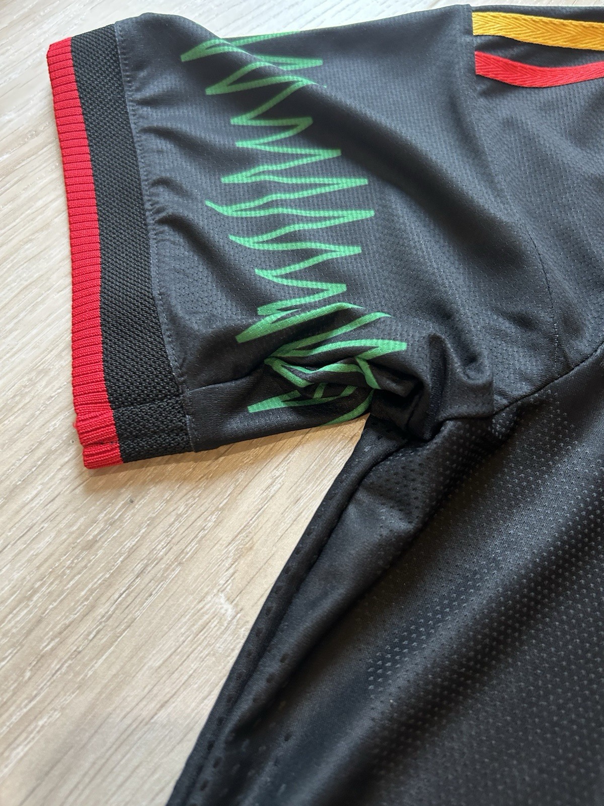 adidas Mens Jamaica 26 x Bob Marley Away Authentic Jersey Reggae Boyz Ajax FIFA