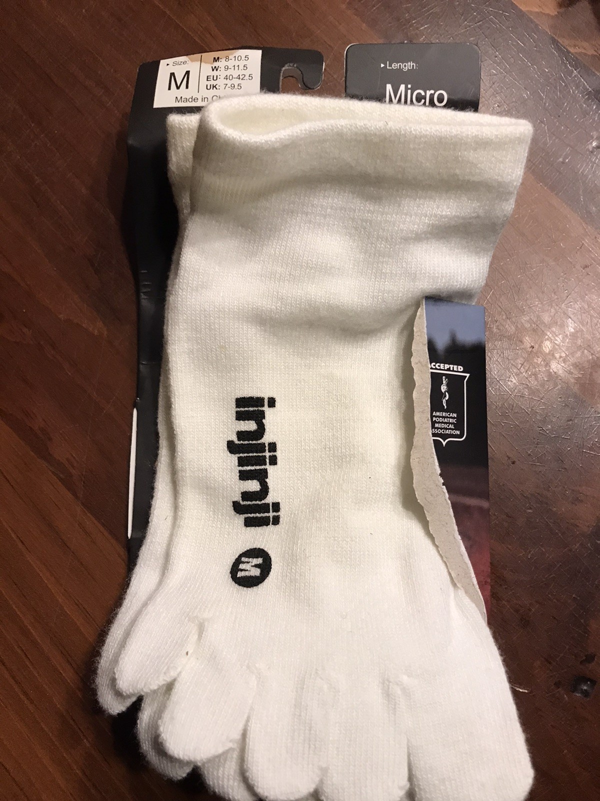 INJINJI Toe Socks Micro-Crew Medium NuBamboo Yoga M(8-10.5) W(9-11.5) White New
