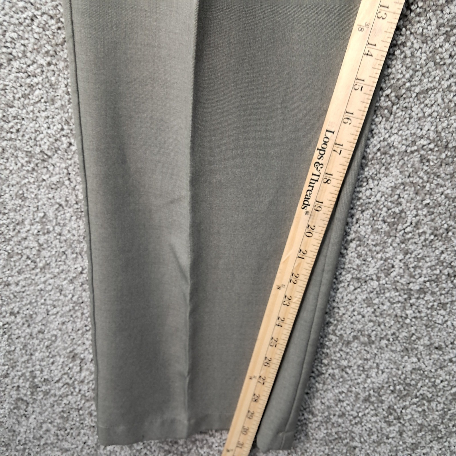 Haggar Cool 18 Mens Classic Fit Khaki Taupe Dress Pants 38×31 WPL 386 1017764