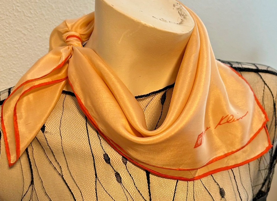 Anne Klein – Vintage 21 x 21 In. Peach/Orange, Solid Color, Silk Scarf -VS-118