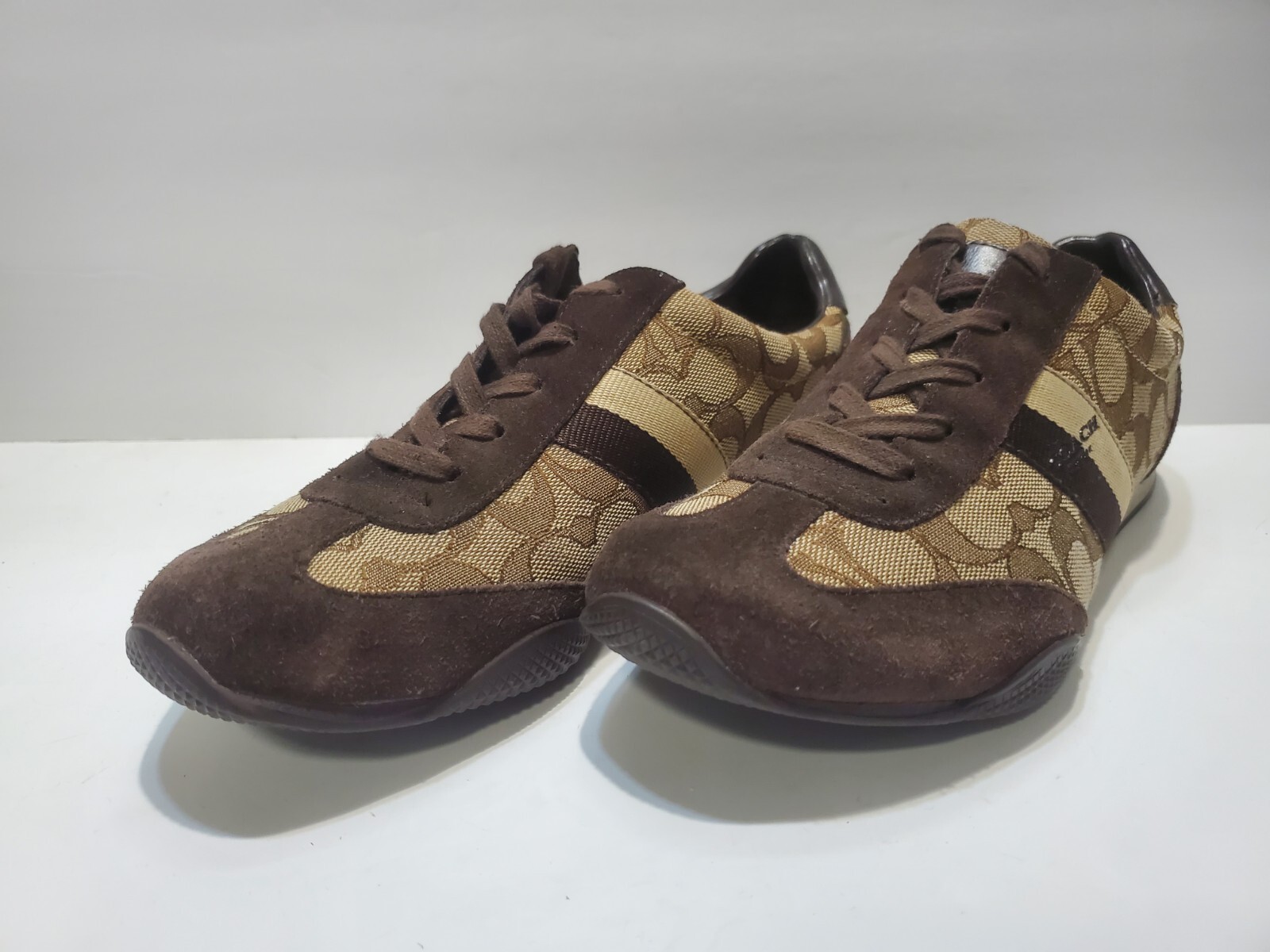 Coach Nelson Women’s CC Monogram Brown Sneakers – Size 8.5B