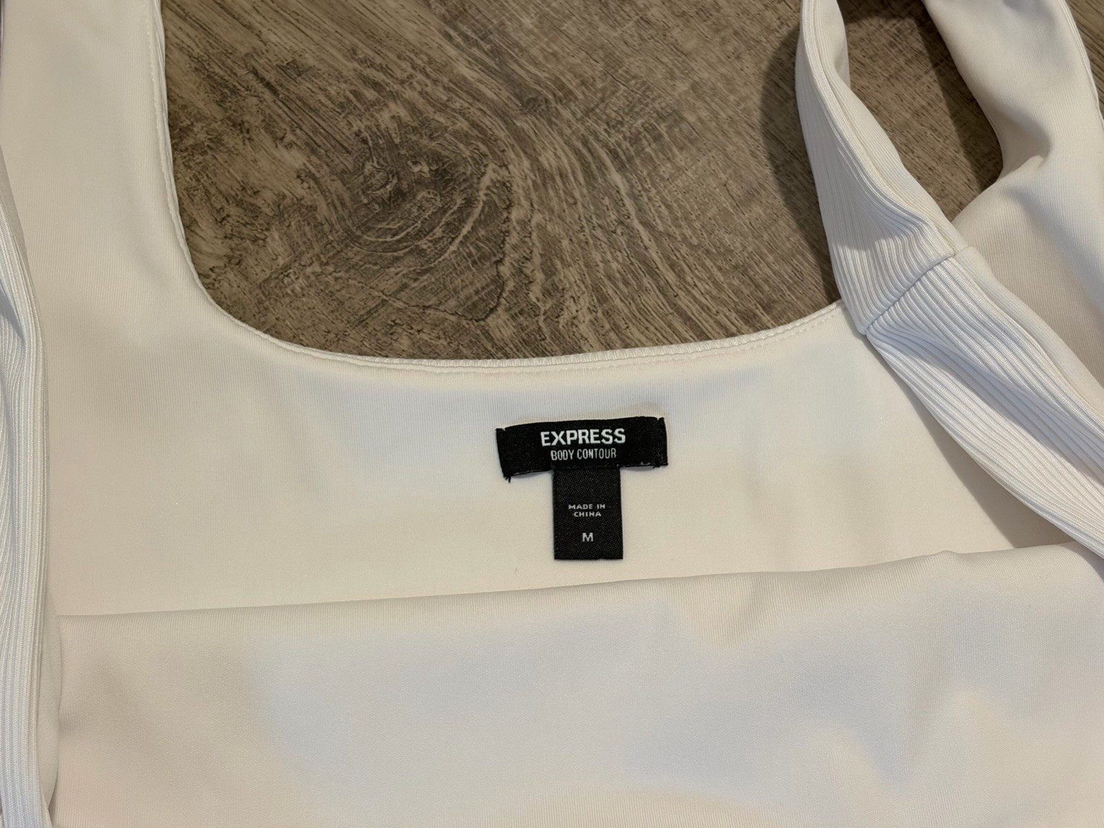 Express Women M White Ribbed Knit Square Neck Wide Strap Cropped Tank Top