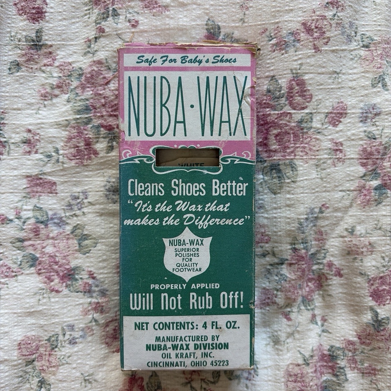 NUBA-WAX White Shoe Creme 4 fl oz Bottle with Box. Top of box is not attached