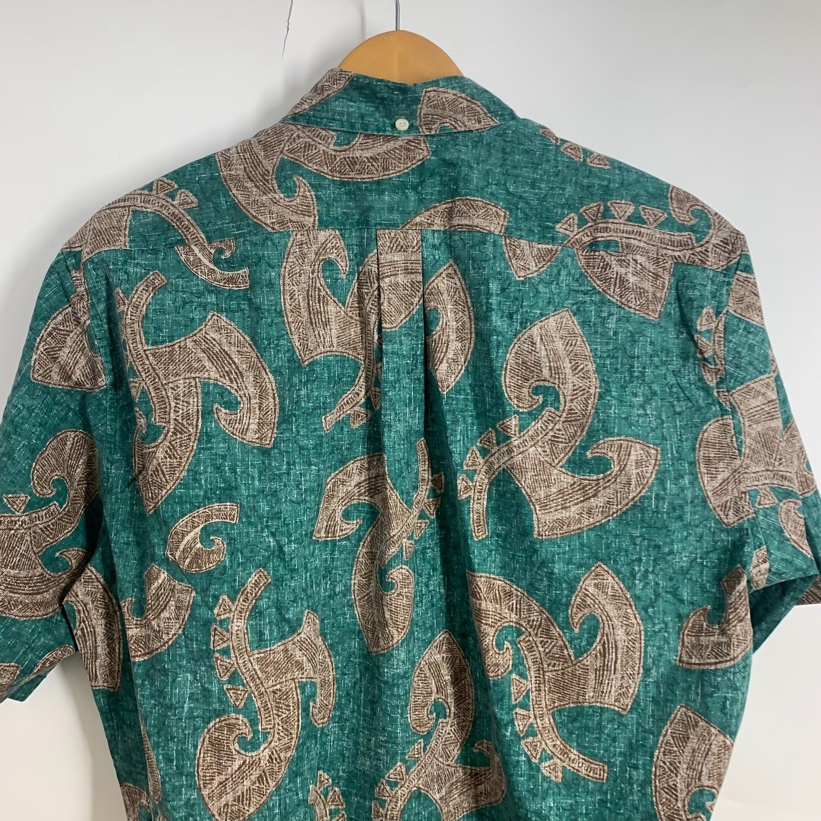 Reyn Spooner Limited Issue Men’s Classic Tribal Warrior Hook Button Down Shirt L