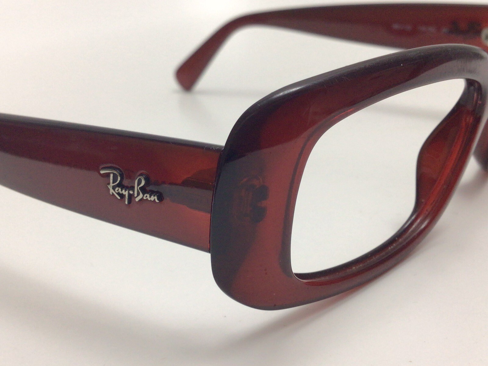 RAY BAN Ladies Sunglasses / Eye Glasses FRAME / Made In Italy￼ RB 4122