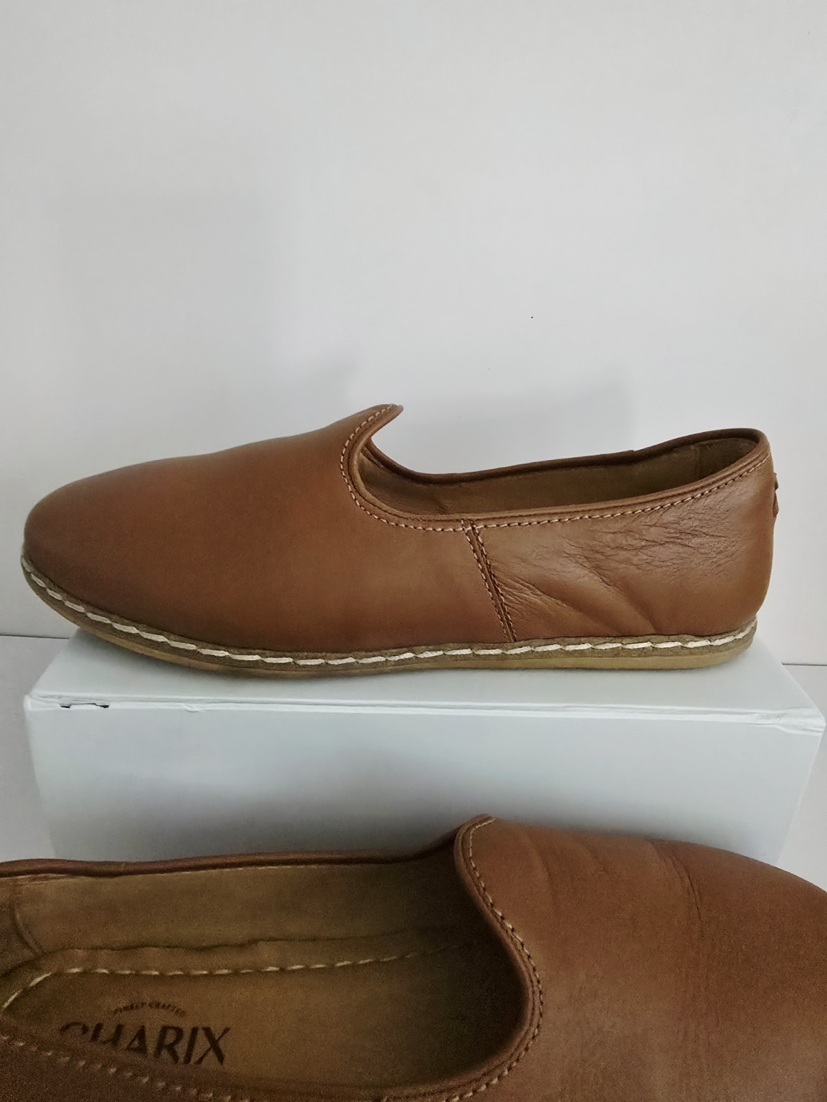 Charix Camel Brown Leather Slip On Flats Loafers Shoes 39 8.75 9 Womens