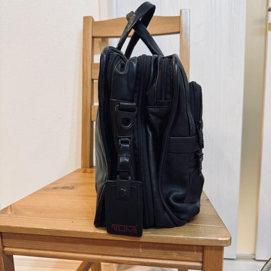 TUMI Alpha 2 Leather 2-Way Business Briefcase Laptop Bag 96141D2 Black 44cm