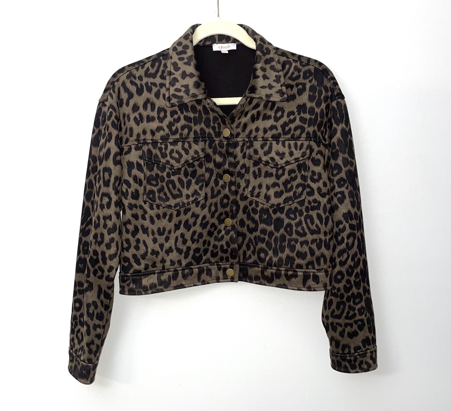 A. Peach Cropped Leopard Jacket Womens Small Soft & Stretchy