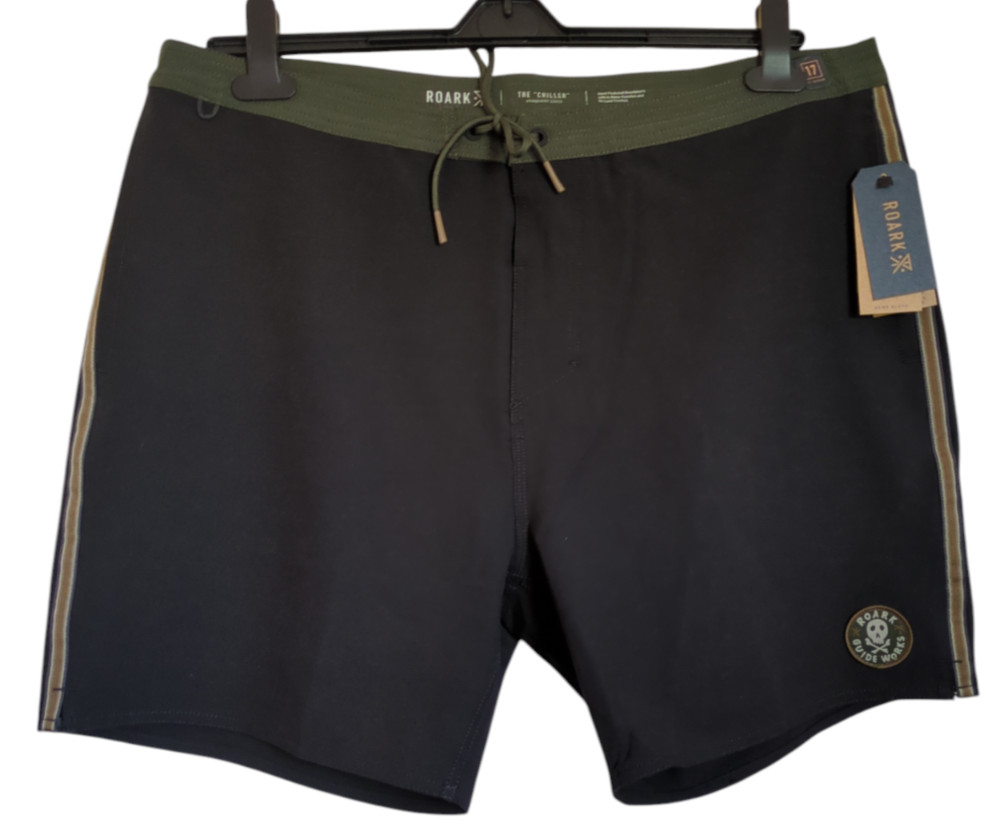 Roark The Chiller 17″ Mixtape Boardshorts Mens 38 Black Hemp Swim Shorts RRP £85