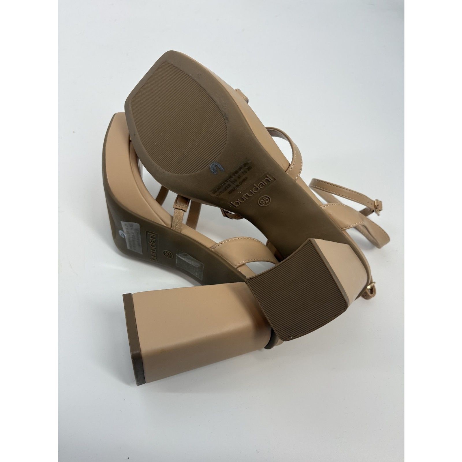 burudani Sandals