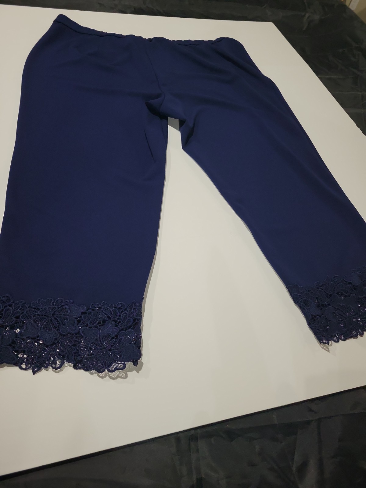Dennis By Dennis Basso Knit Pants In Navy. Lace Like Cuffs. Size 2X