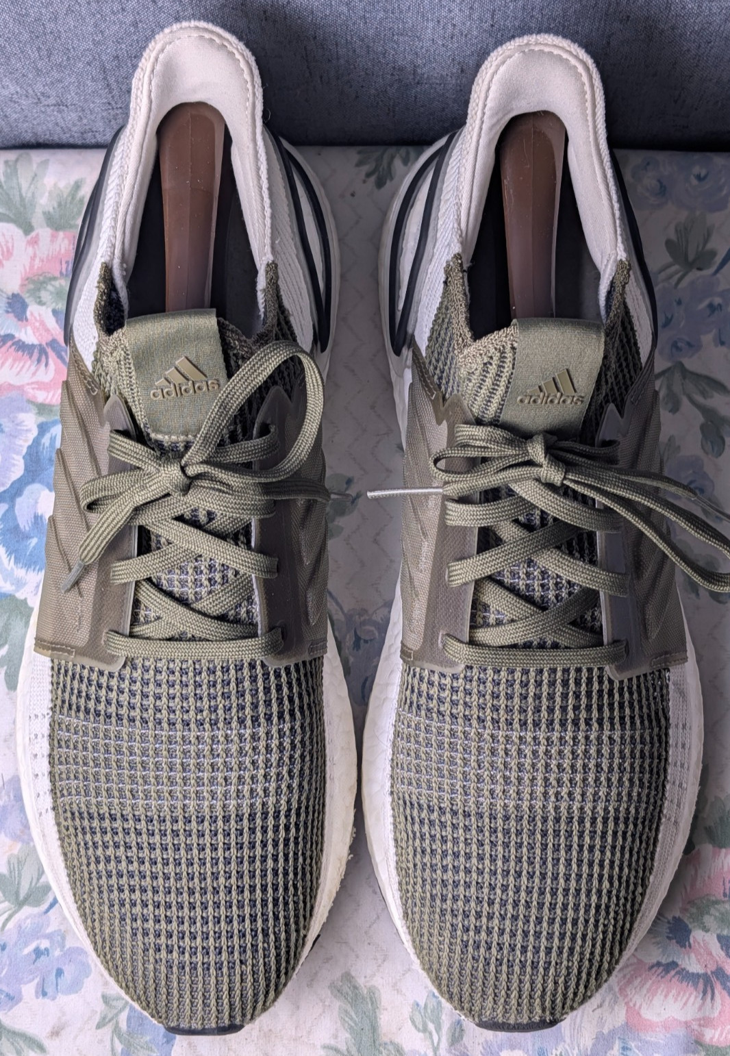 adidas UltraBoost 19 Olive Men’s 11 Primeknit Running Shoes Gym Sneakers F35243