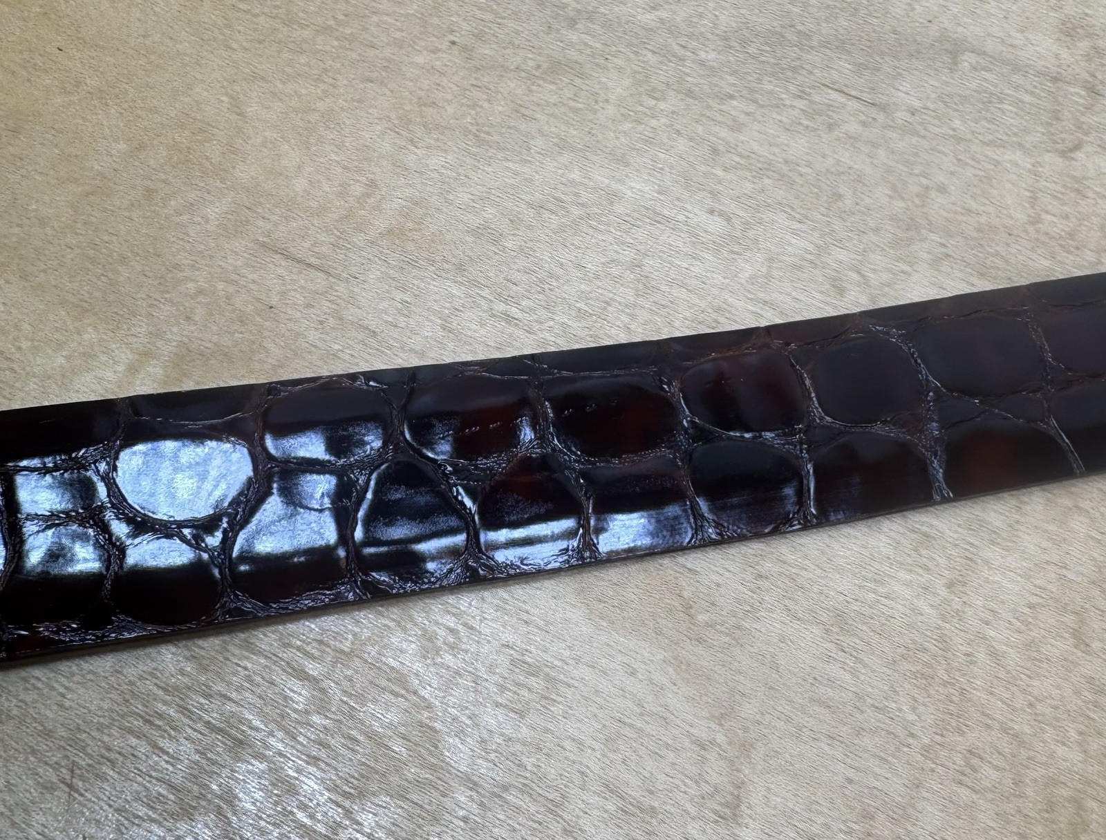 Cole Haan SET OF 2 Size 30 Men’s Leather Croc Embossed Belts 1 Black 1 Brown