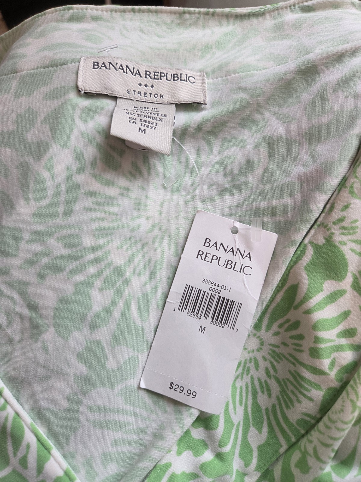 Banana Republic Green White Floral V-Neck Ruched Stretch Cap Sleeve Top M 4