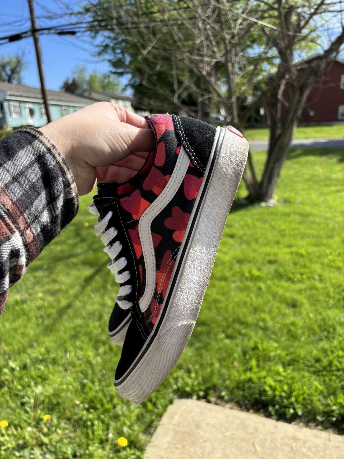 Vans Old Skool Hearts Lace Up Black Red Suede Skate Shoes US Size 6 M 7.5 W