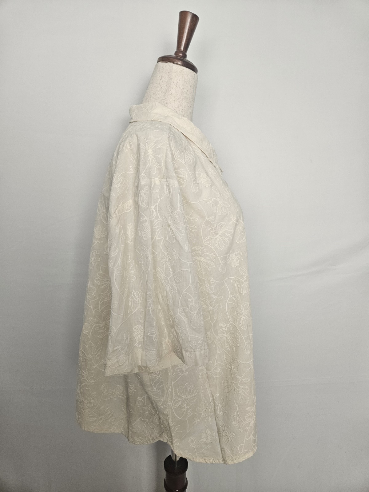 Falls Creek Off White Button Up Top Floral Embroidered Women’s Size 3X NWT