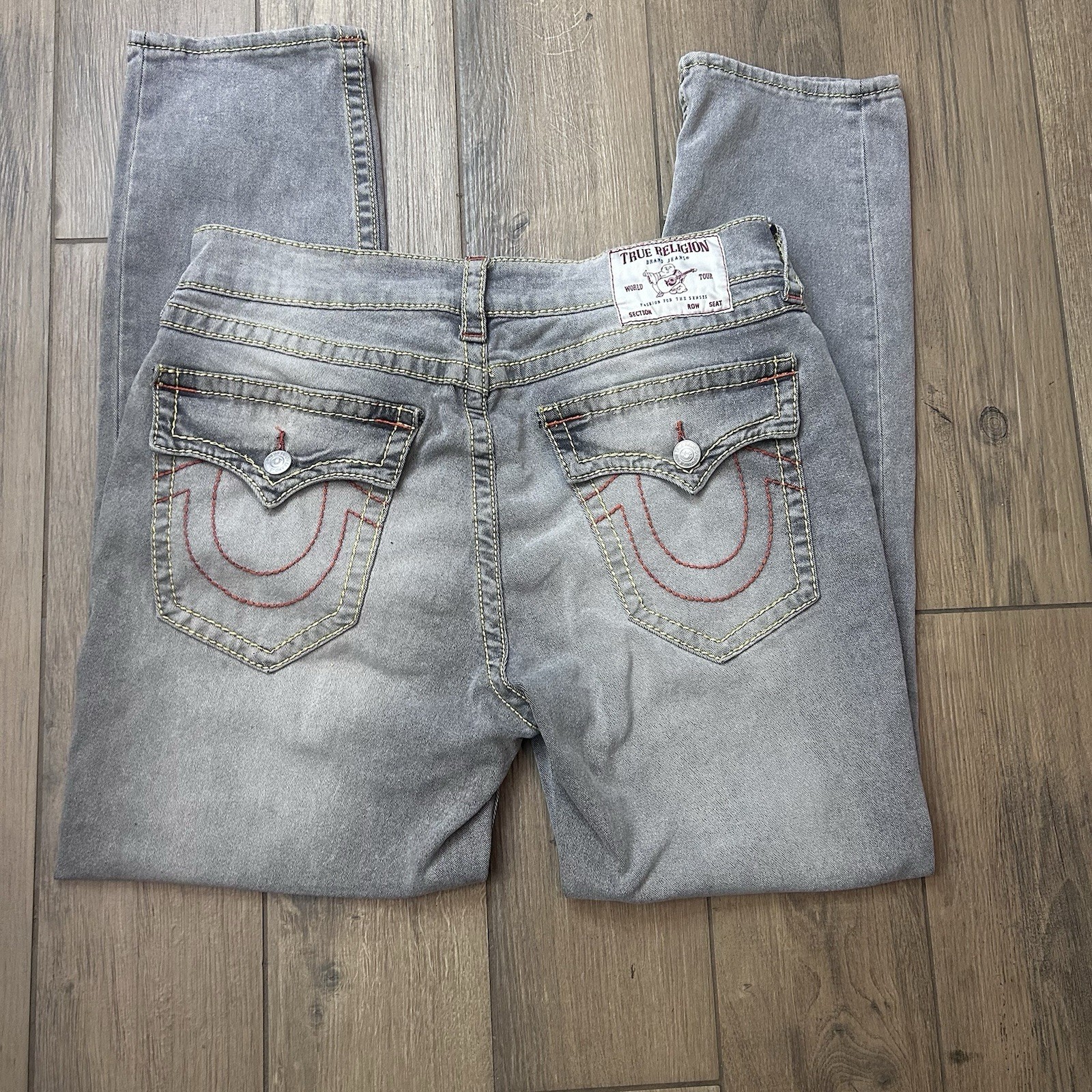 True Religion Geno Slim Mens Jeans Gray Wash Relaxed Denim Red Big T Stitching