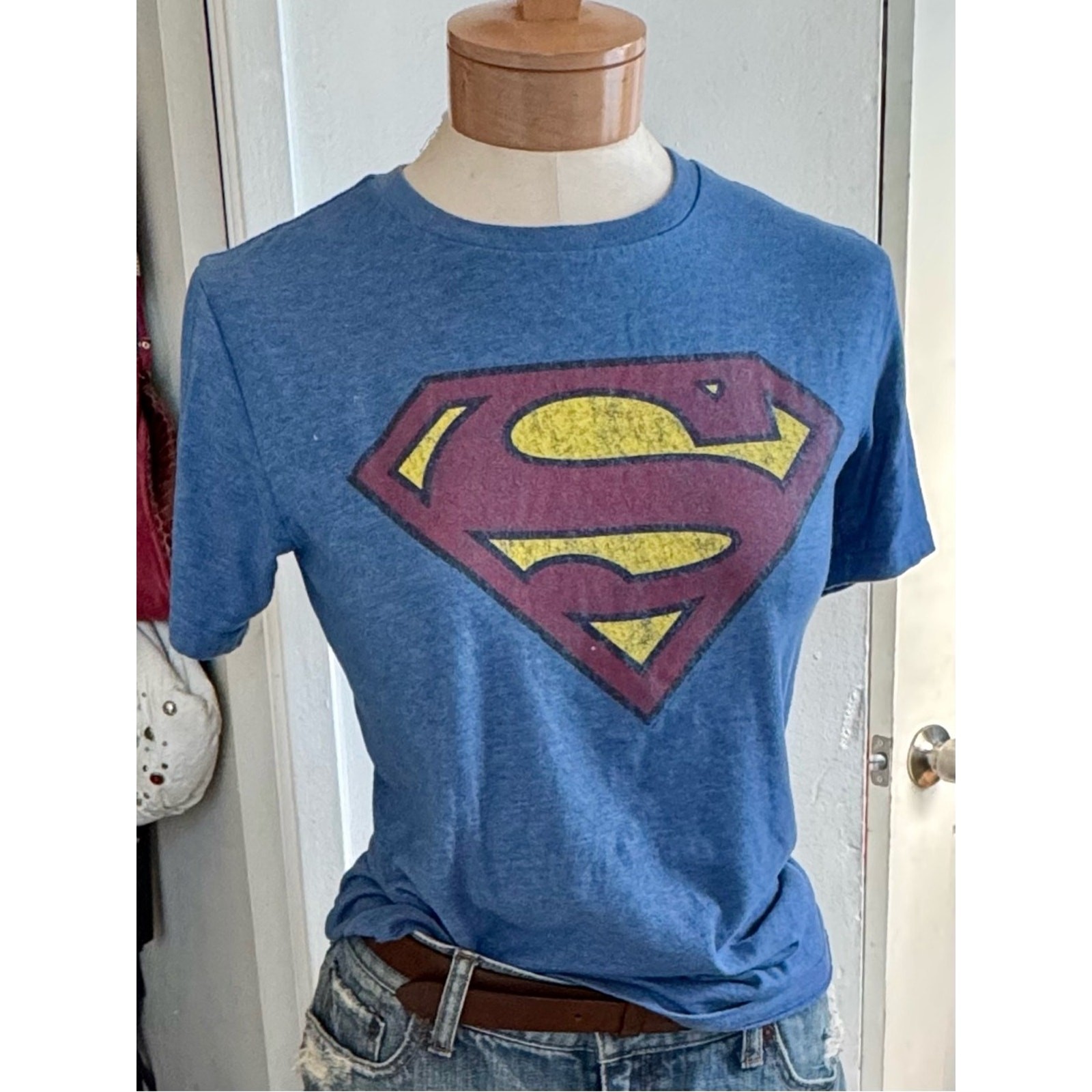 Superman graphic tshirt old navy XL S M DC comics tee marvel Chaser junk food