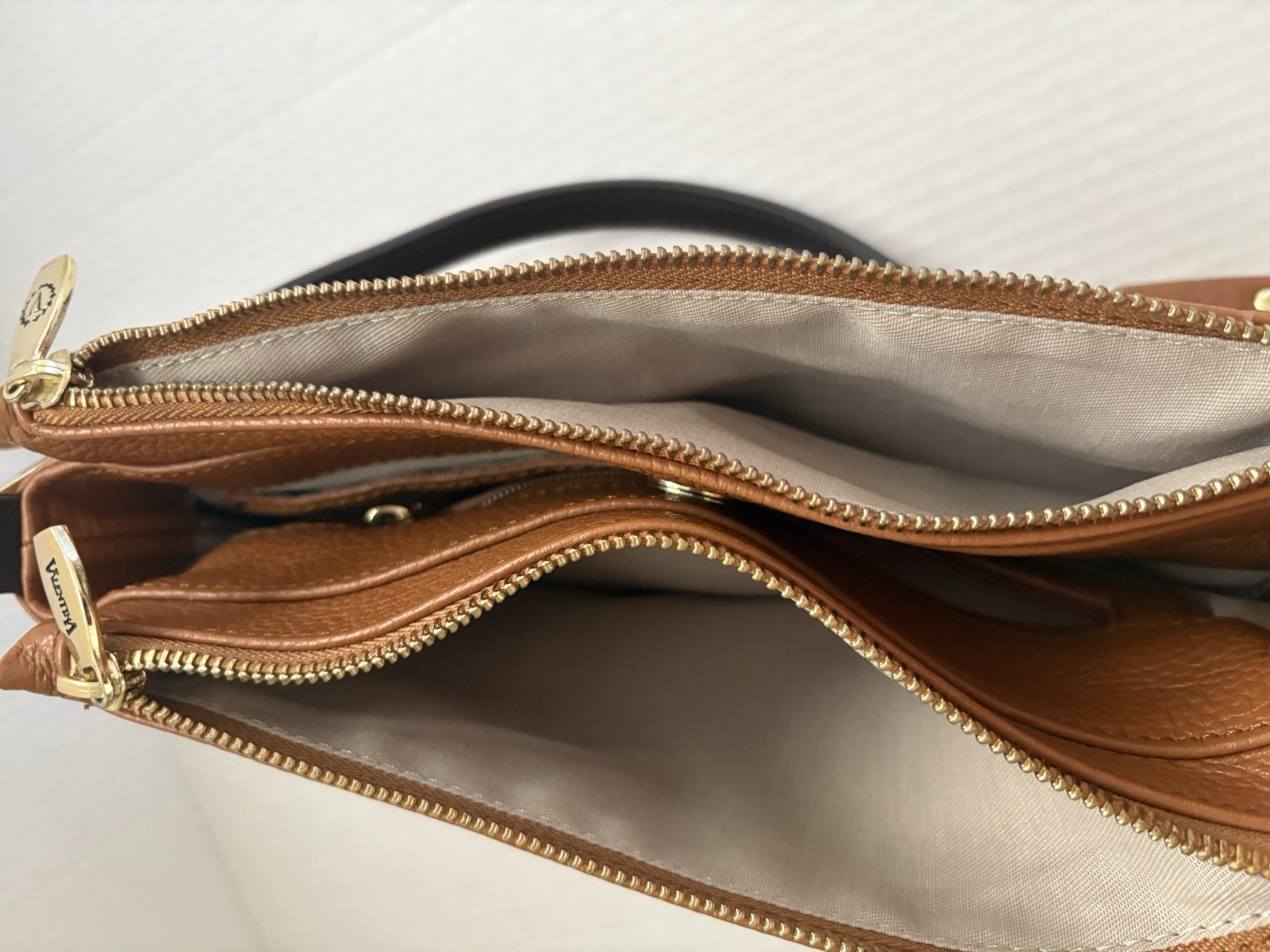Valentina Italia Brown Leather Shoulder Bag Dark Brown Strap and Gold Hardware.