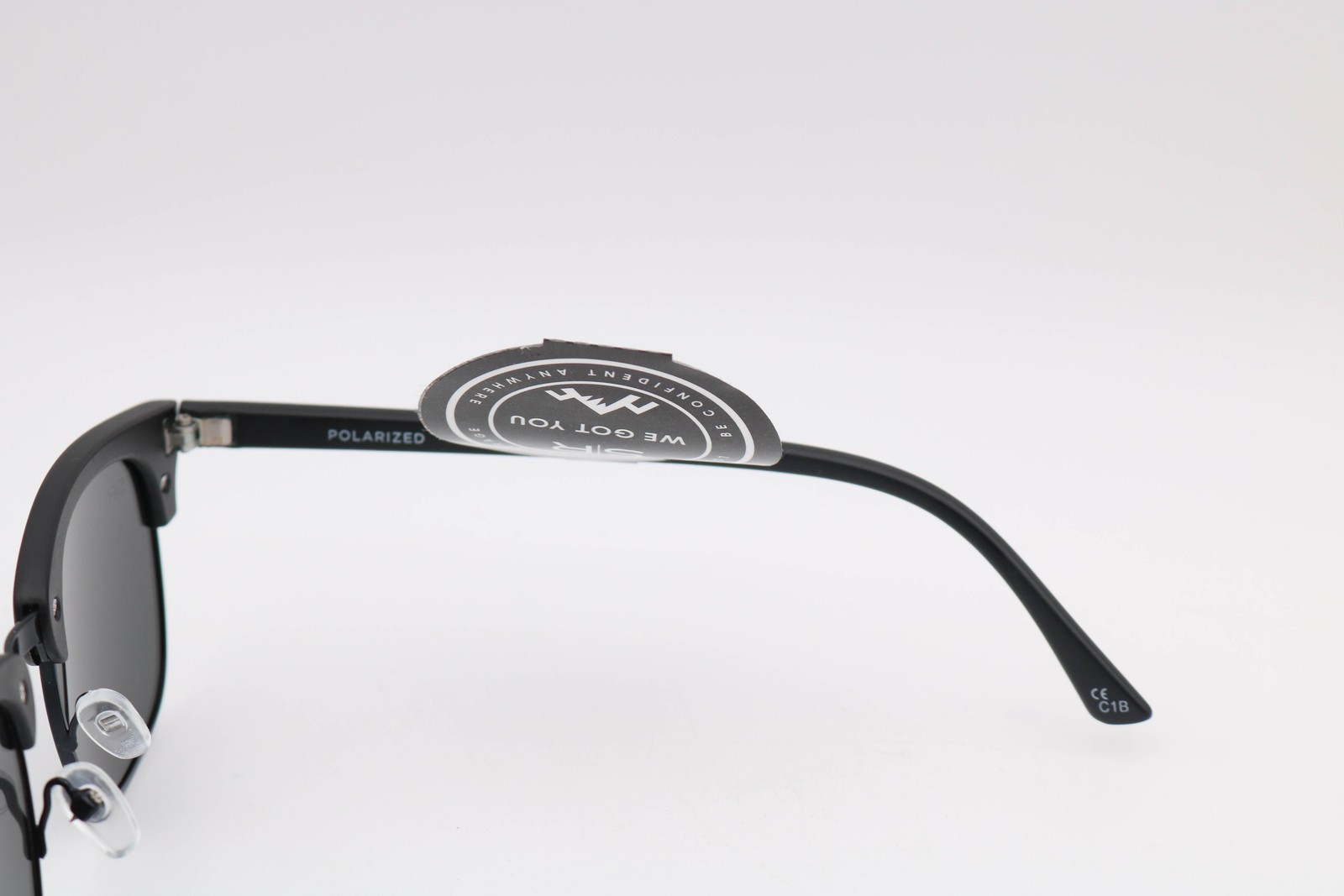 Shady Rays Oakmont Stealth Black/Black Round Scratches On Len Cl-36 Polarized Su