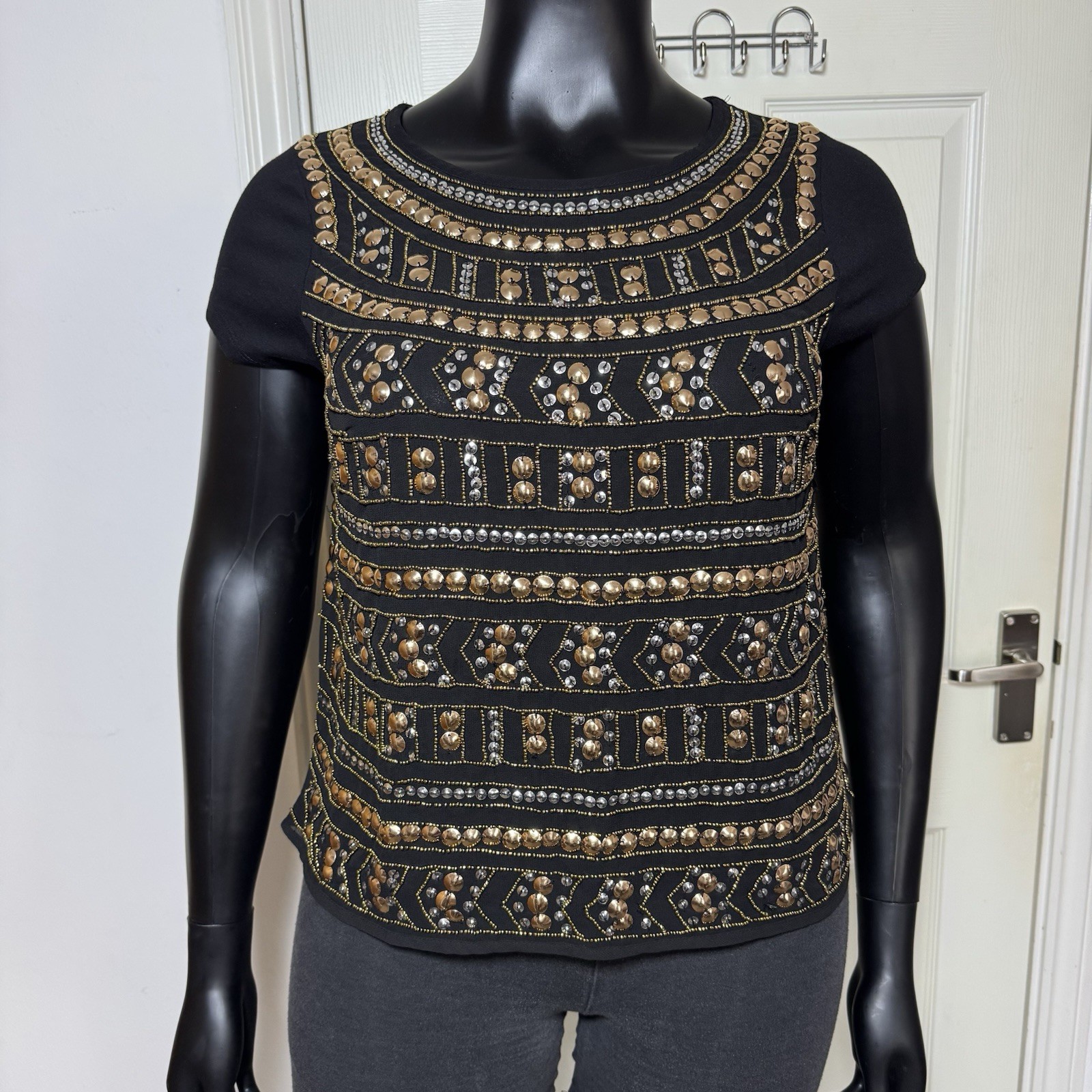 LabelBe Womens Top Size 14 Black Beaded Short Sleeve Round Neck Stretch Sequins