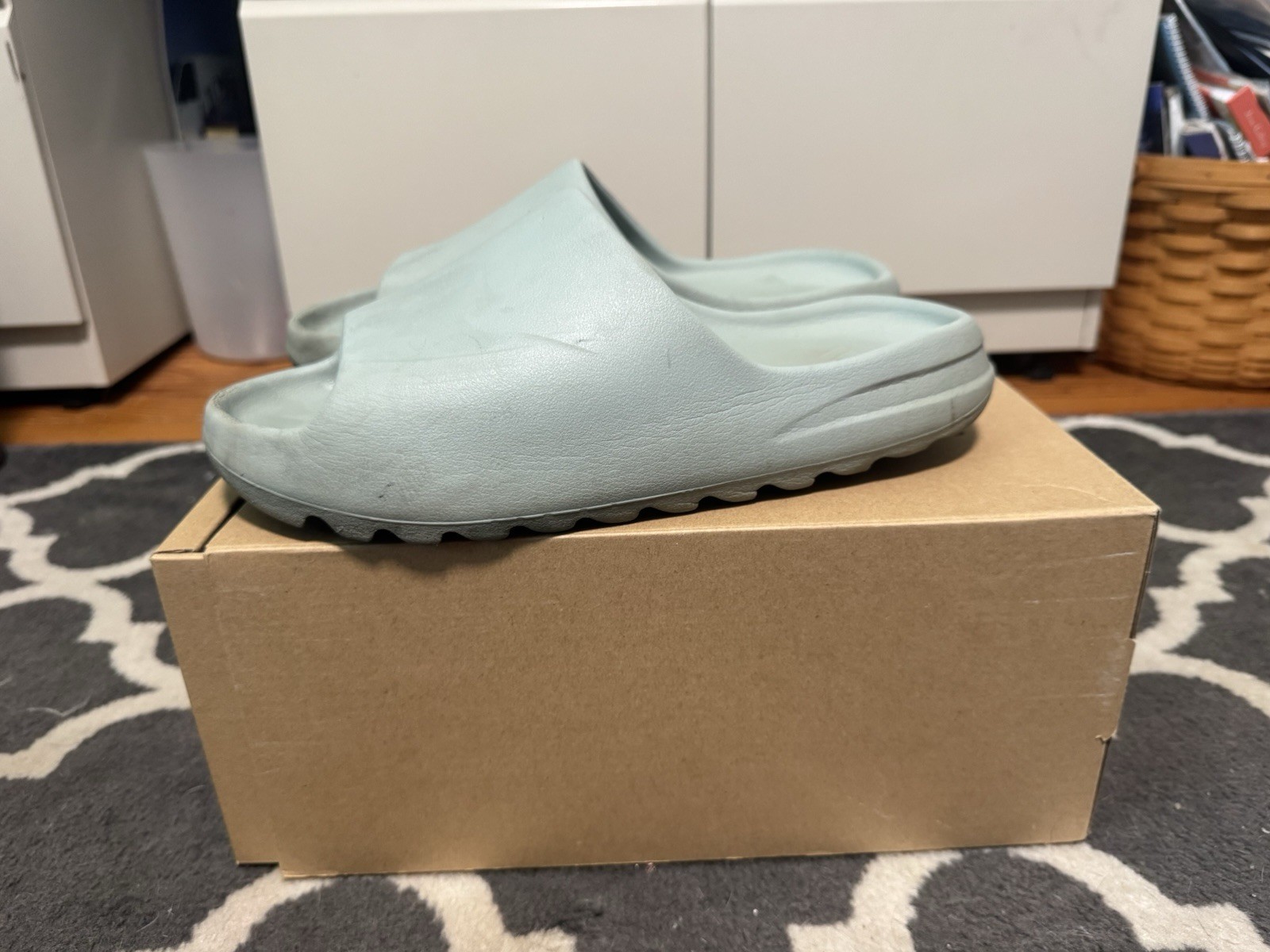 adidas Yeezy YZY Slide Salt Blue Men’s Sandal US 12 EU 47 ID5480