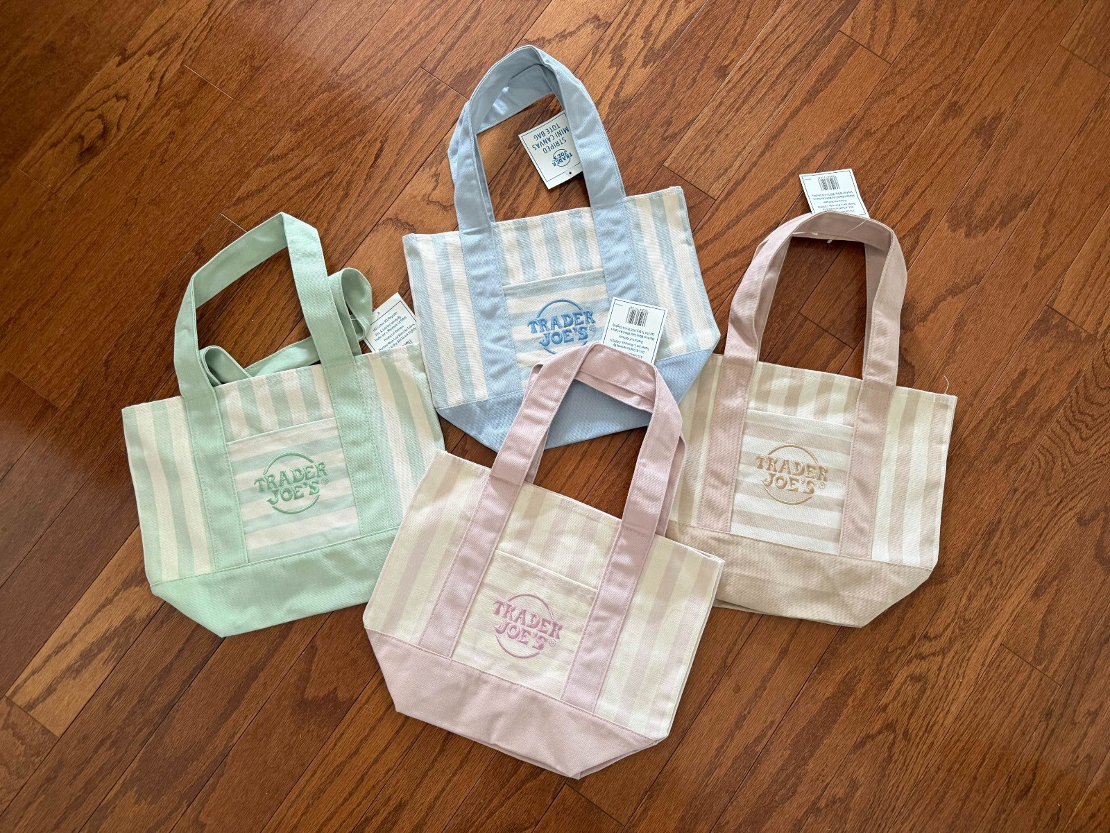 Trader Joe’s Mini Pastel Striped Canvas Tote Bag Set of 4 NWT 2026 Spring Mini