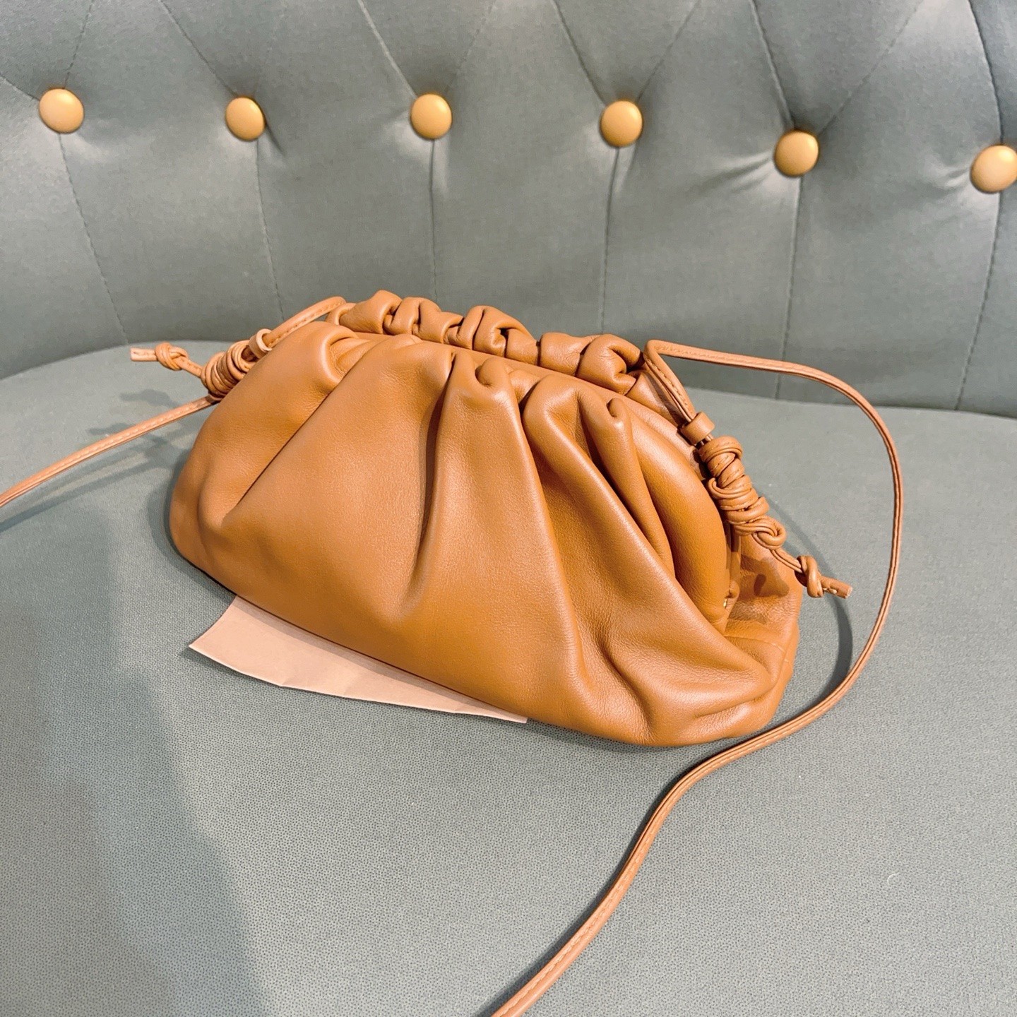Bottega Veneta Pre-Owned Authentic Luxury Handbag Caramel