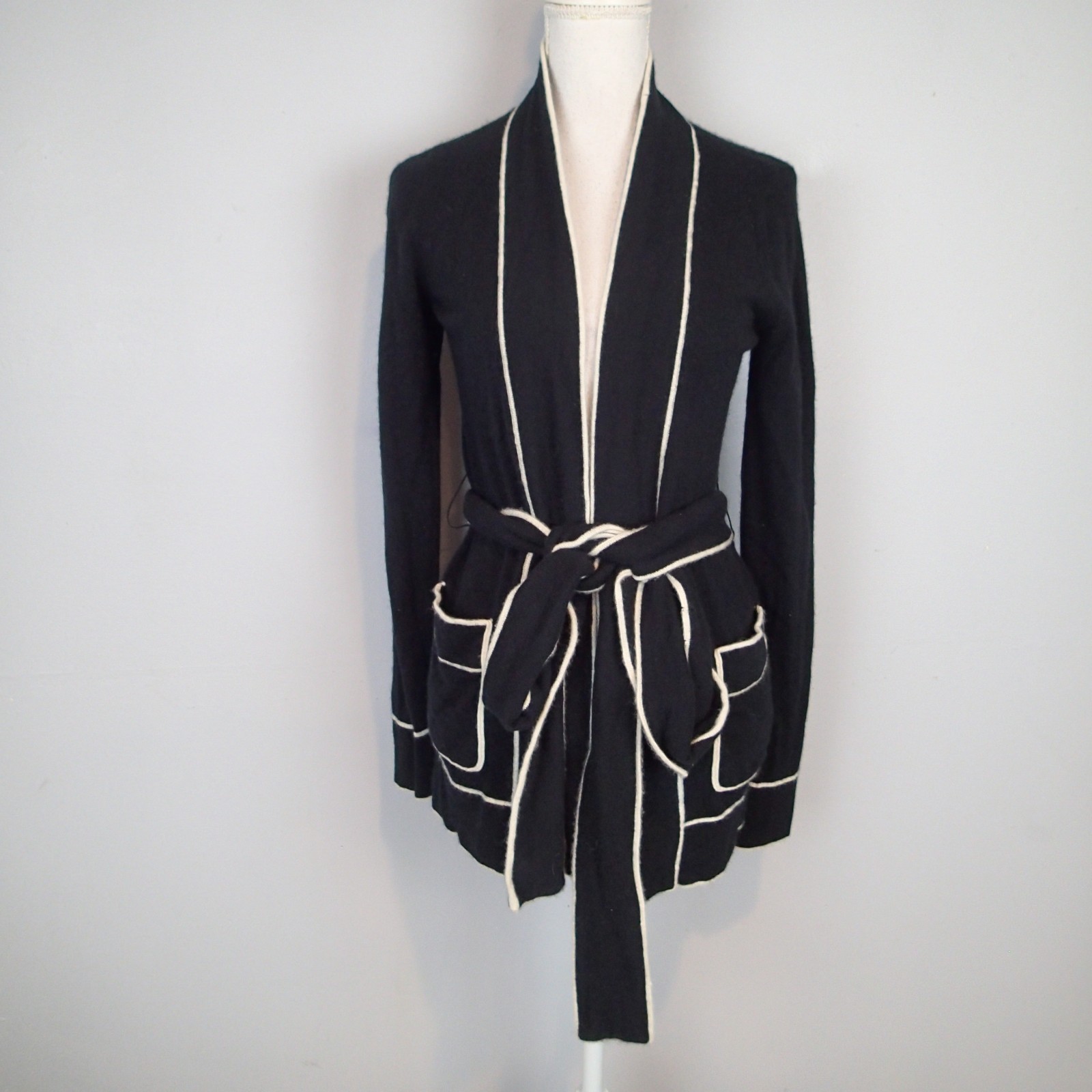 Madeleine Thompson black Cashmere Cardigan Long Sleeve sz S sweater belt pockets