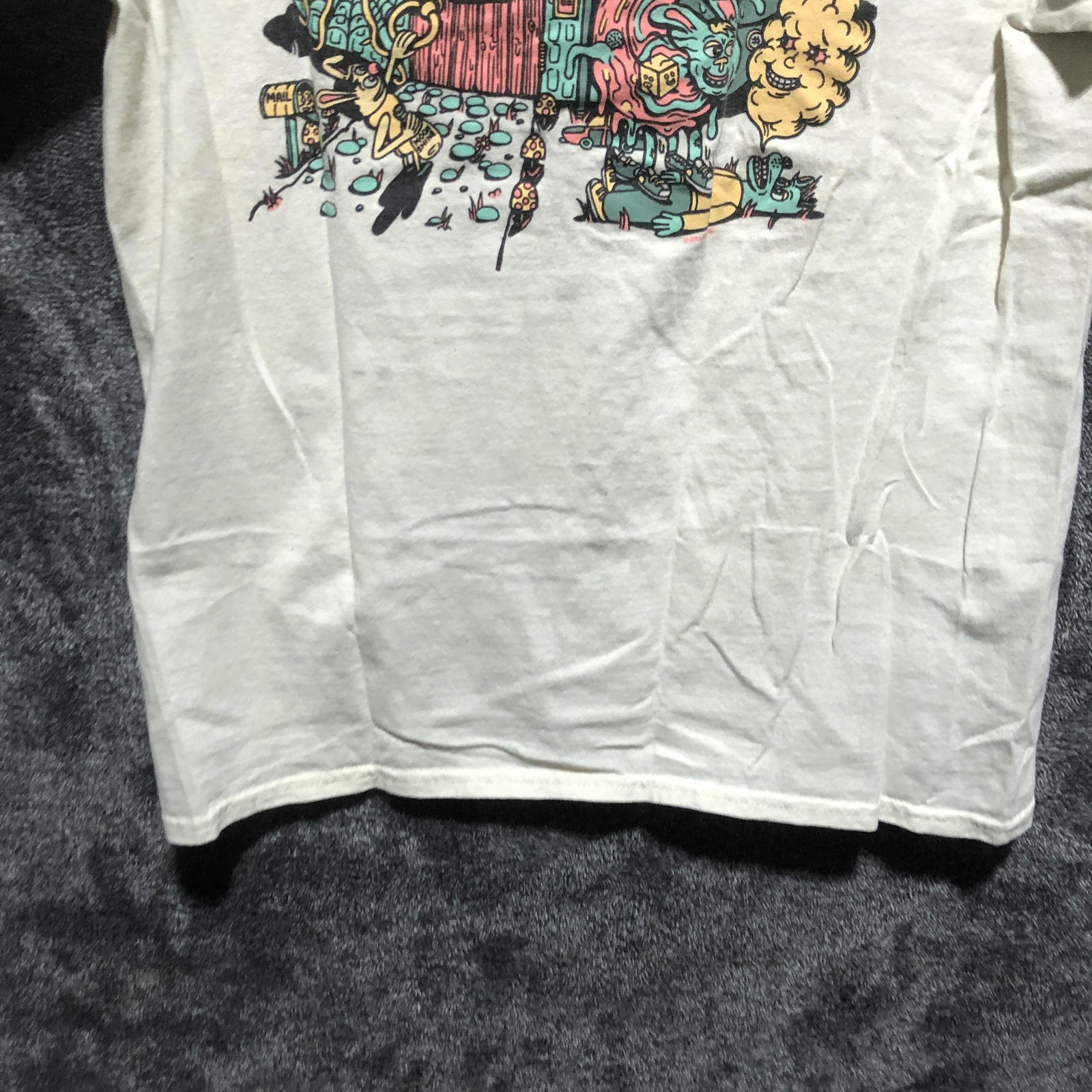 Killer Acid Shirt Mens M White Graphic Tee Tagless Crew Neck Cartoon Print