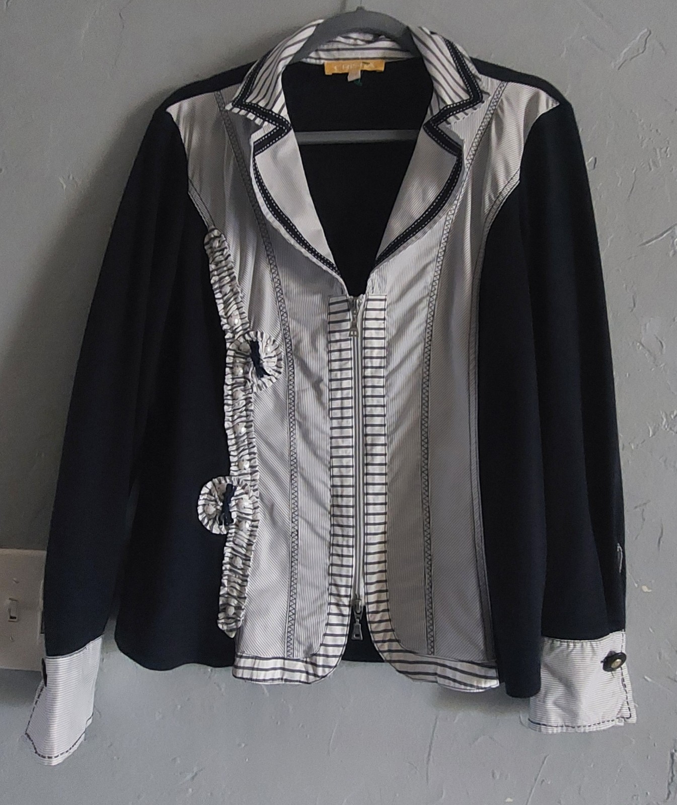 Vintage CRISCA Diba Jacket Women’s Size 44 (L),18 Inch Of Armp To Armp