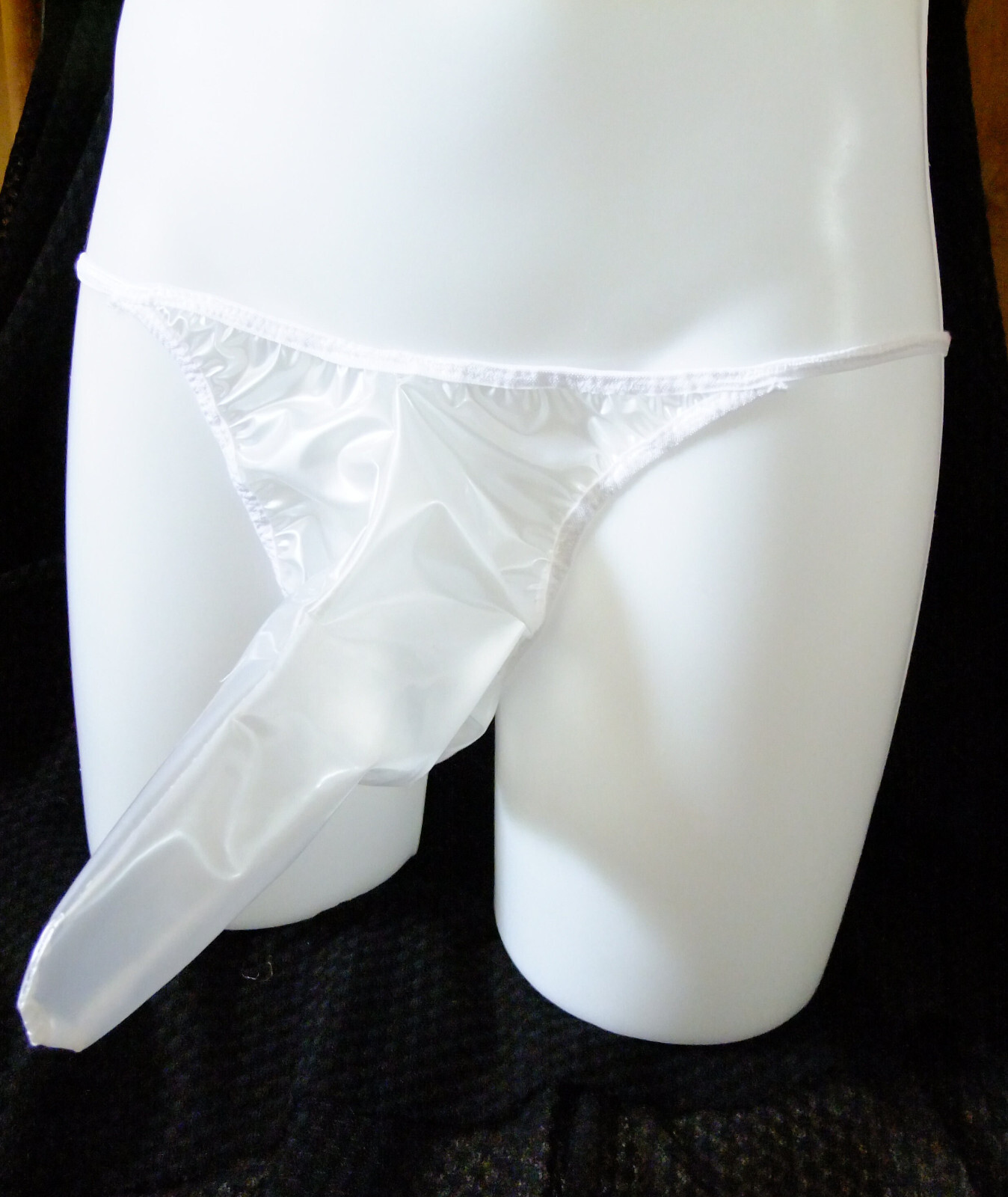 PVC Sheath Briefs Mens Pants Shiny Panties Underwear Posing Slip Condom Pants
