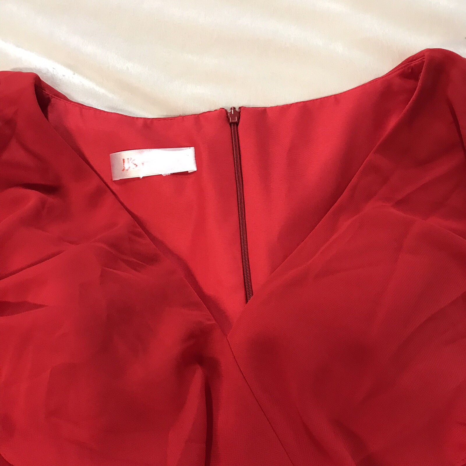 JJS House Sleeveless Asymmetrical Dress Women’s Size 14 Color Red V-Neck Hi-Low
