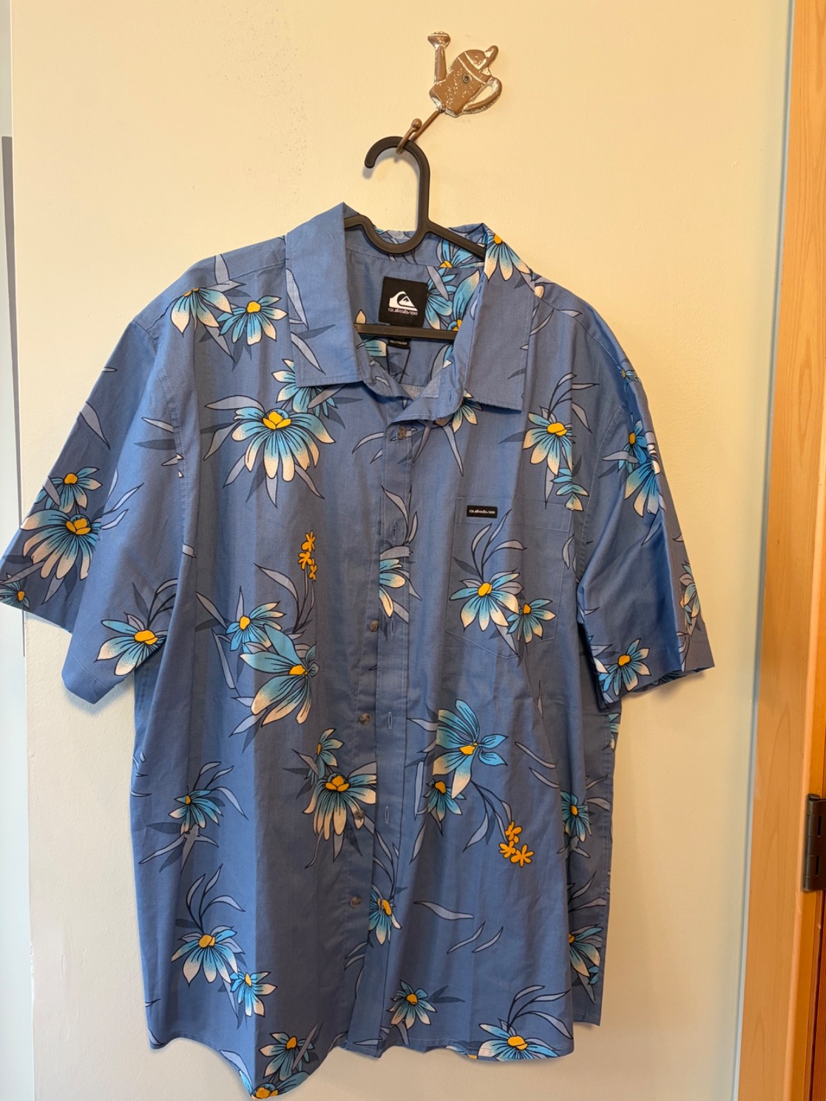 Quiksilver Costal Flora Short Sleeve Shirt, Coronet Blue XXL, New With Tags