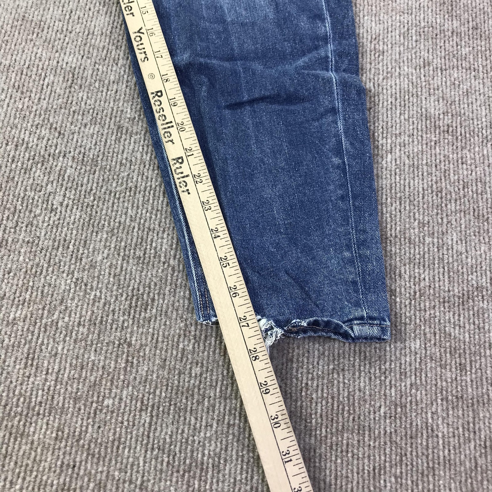 American Eagle Mom Jeans Womens 2 26W Distressed High Rise Relaxed Denim Pants