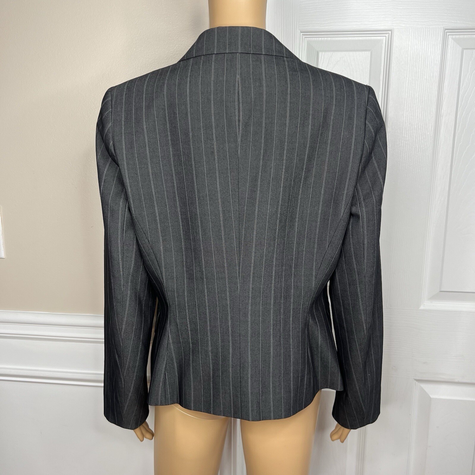 Nine West Polyester Rayon Stretch Pant Suit Size 10 Gray Striped Lined 2PC