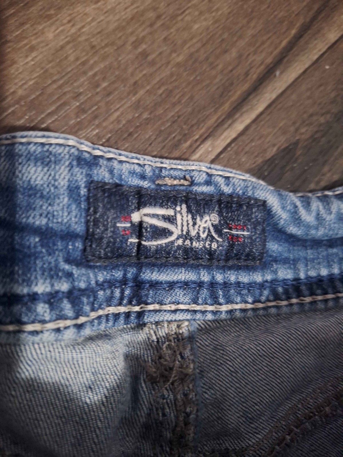 Silver Jeans SUKI ankle SLIM W34/L27 Stressed Blue Jeans
