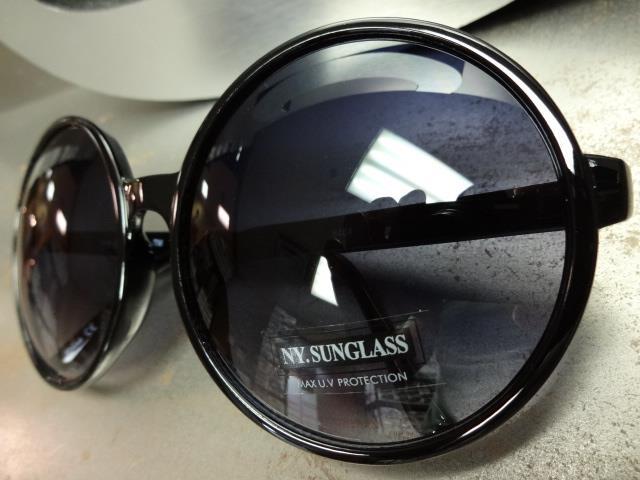 OVERSIZE EXAGGERATED VINTAGE RETRO Style SUN GLASSES Huge XL Round Fashion Frame