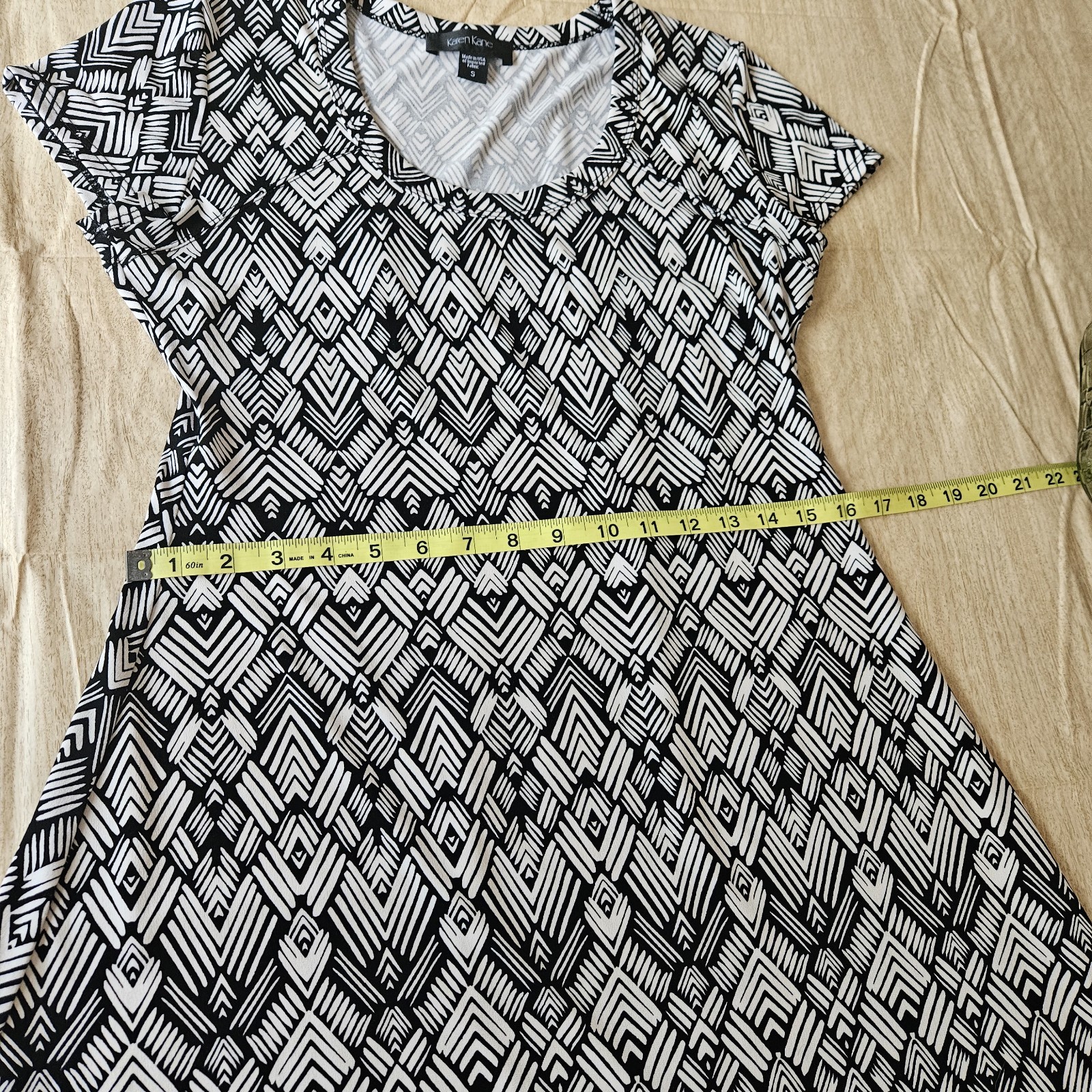 Karen Kane Black White Geometric Knit A-Line Scoop Neck Ruffle Dress S