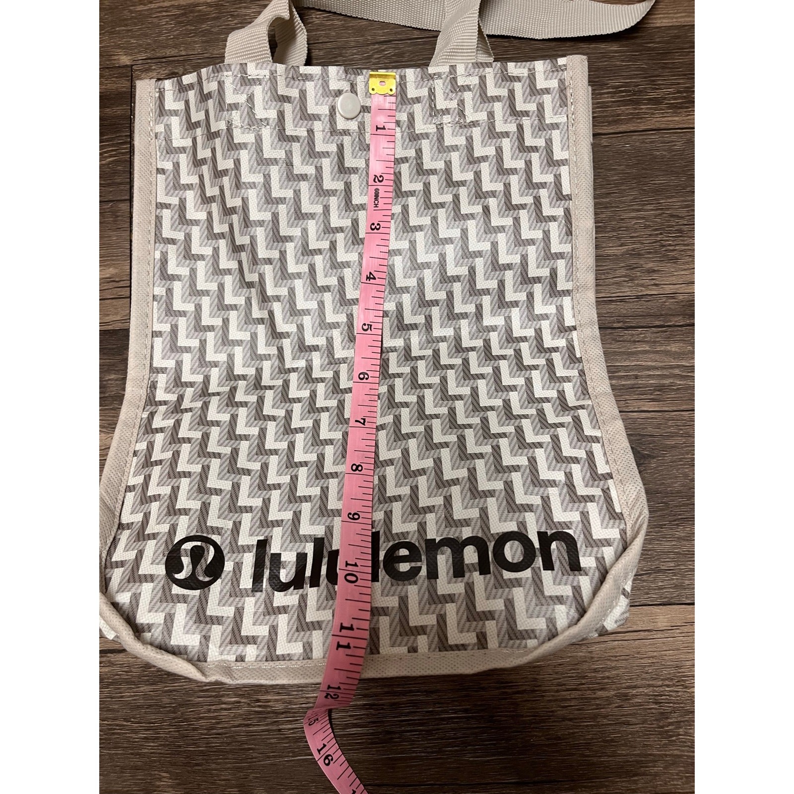 New Lululemon Reusable Tote Bag Gray Chevron Logo Shopper Gift Bag Eco Friendly