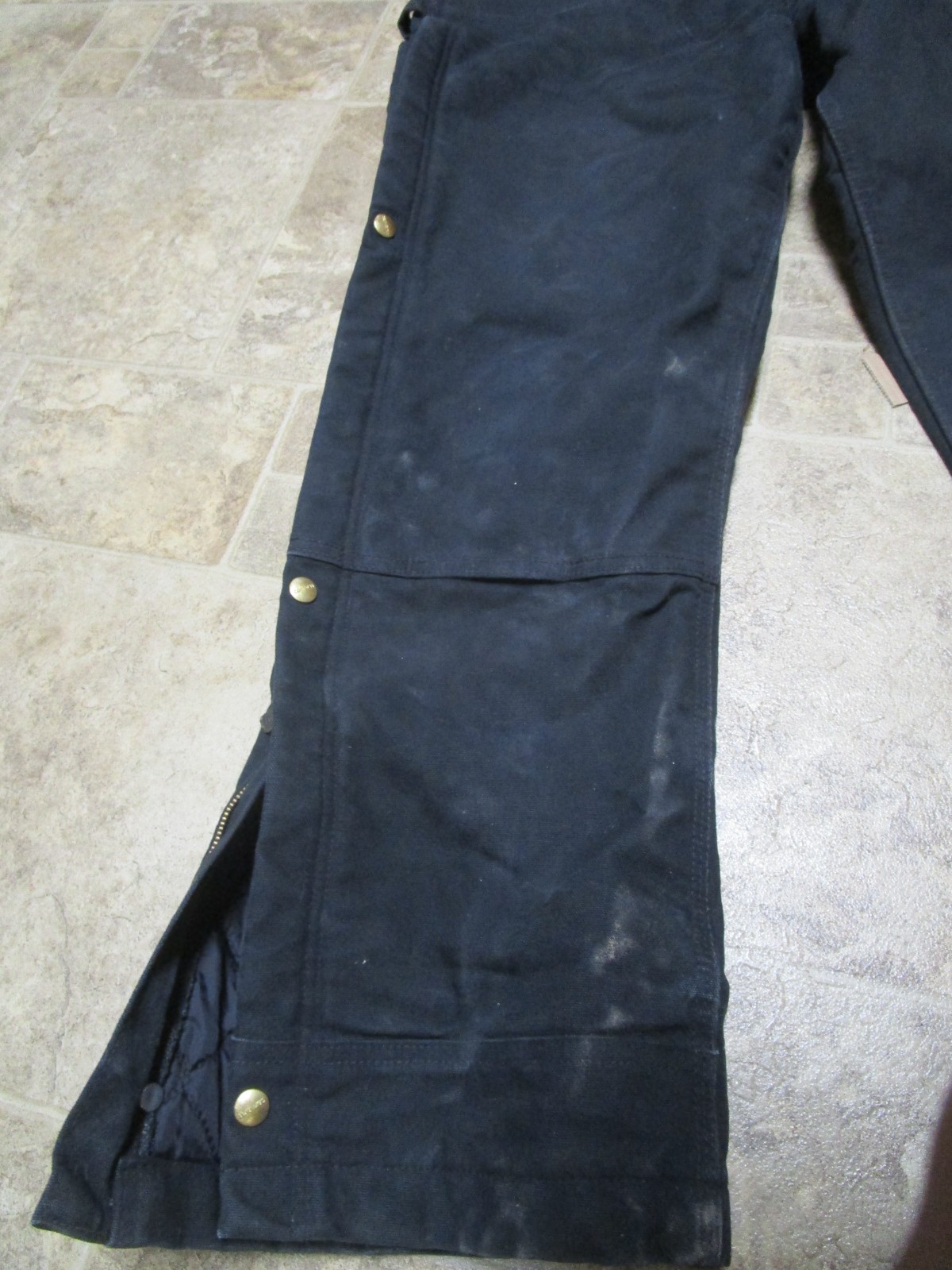 Carhartt bibs black used 104393 size Medium