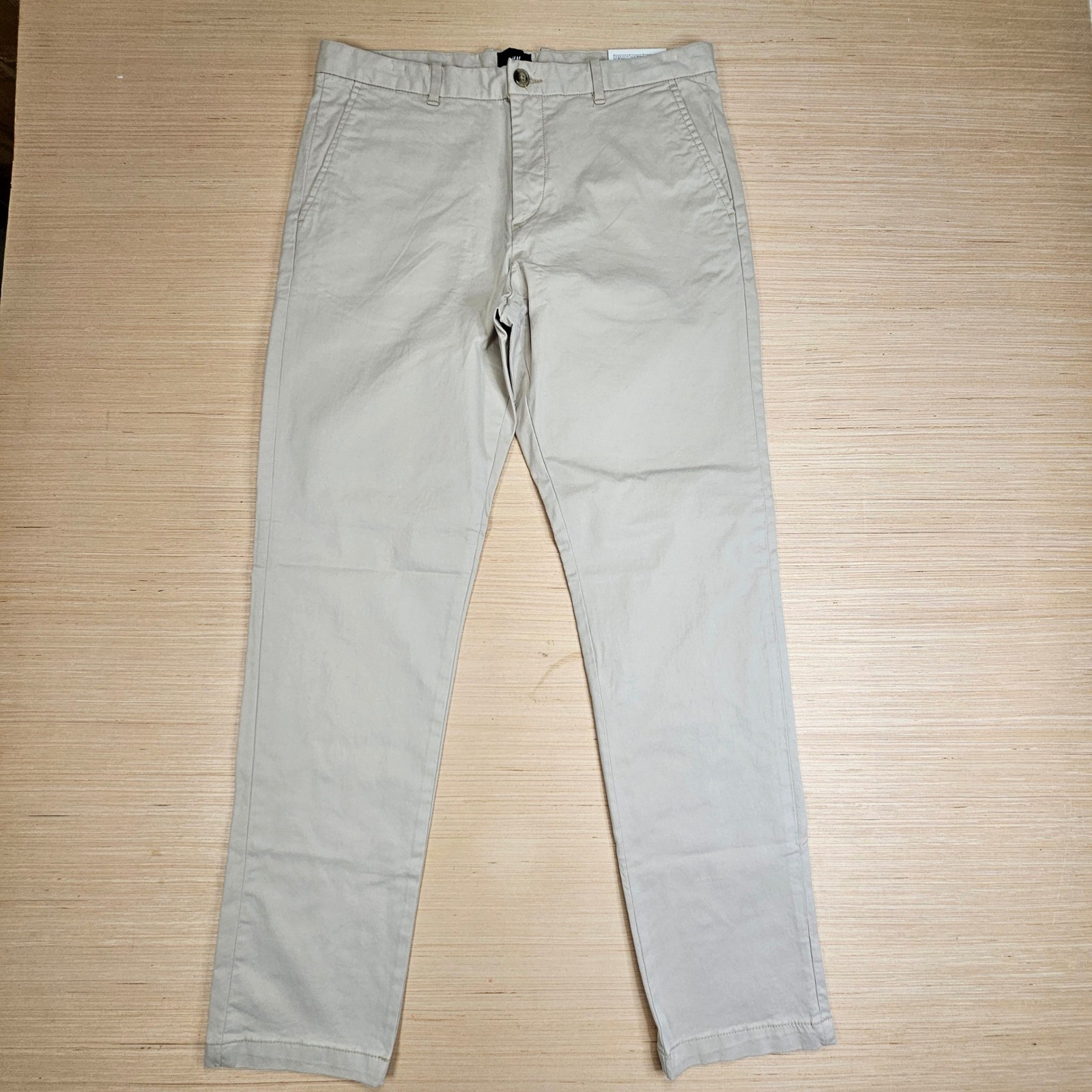 H&M Slim Fit Chino Pants Mens 32×31 Beige Trousers Office Minimalist NEW