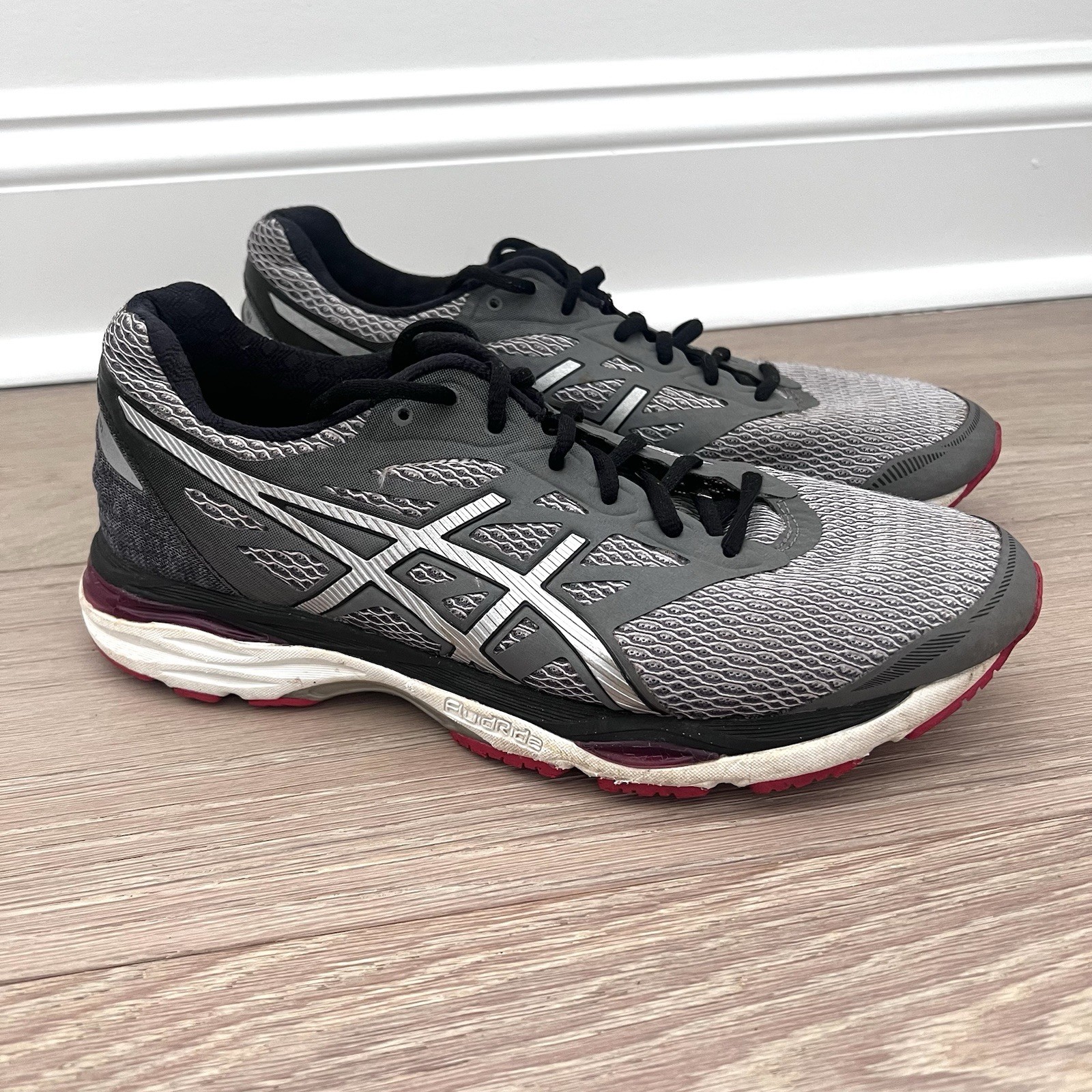 ASICS Gel Cumulus 18 Running Shoes Women’s US 8 Athletic Sneakers Gray