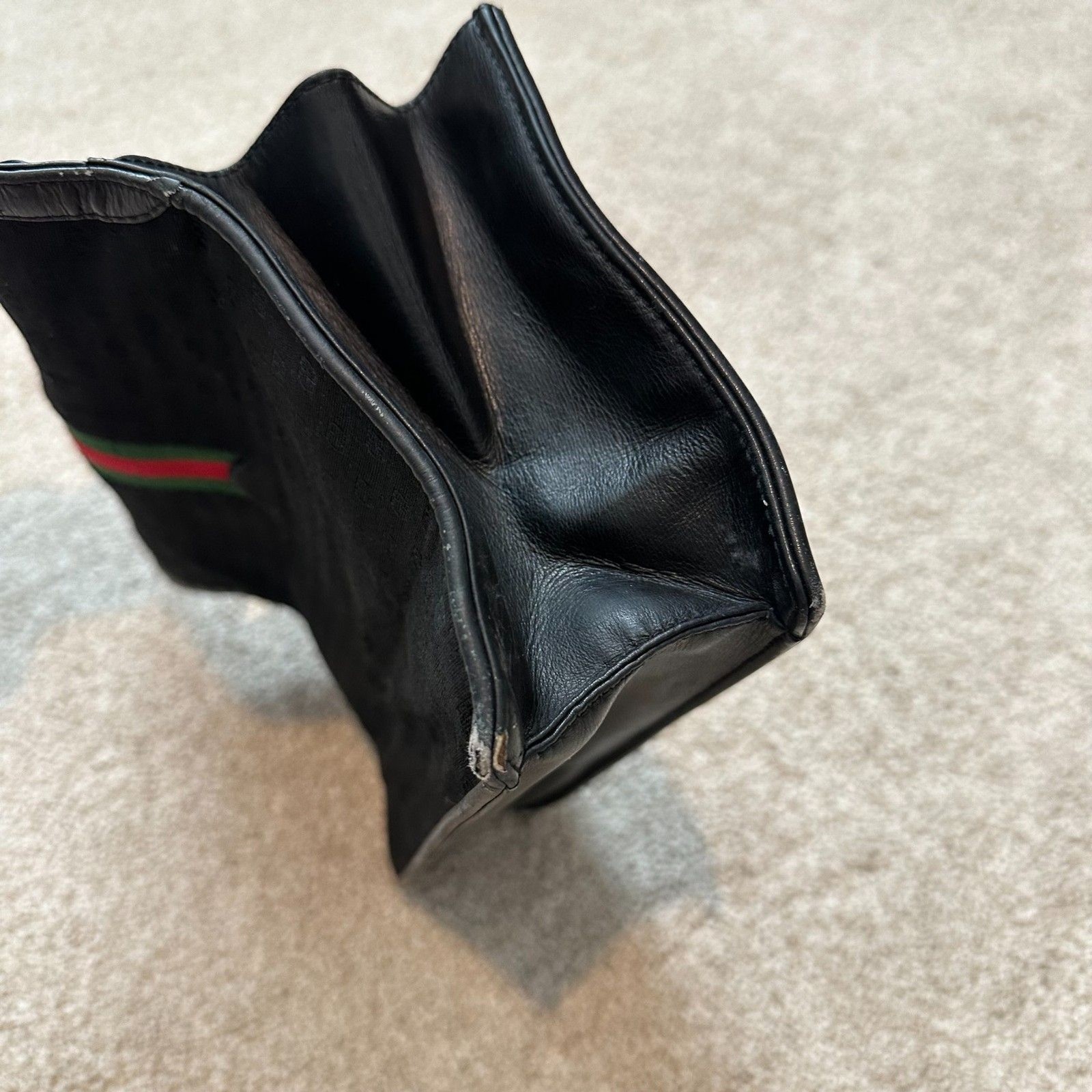 Vintage Gucci GG Monogram Supreme Ophidia Clutch – See Details
