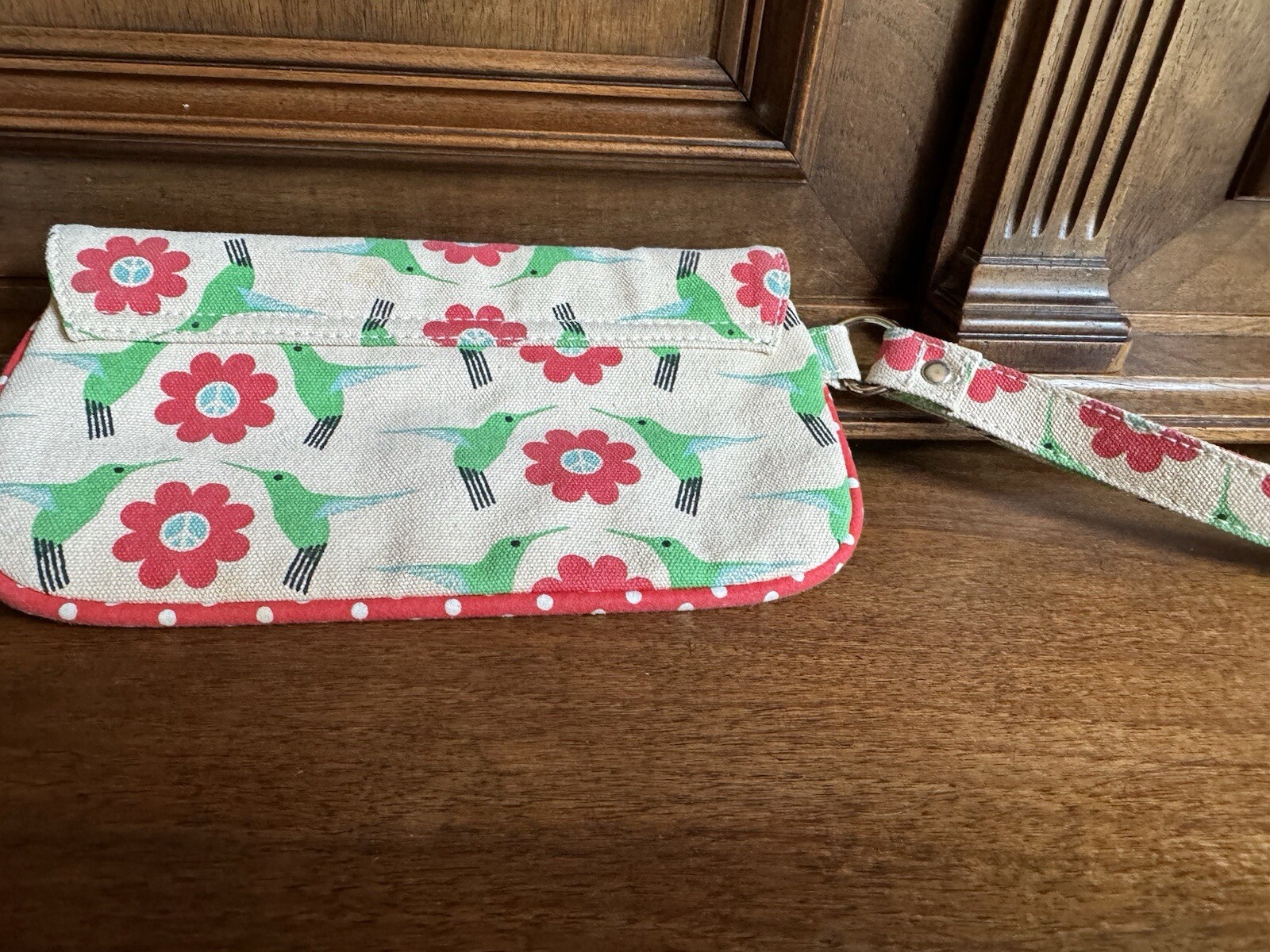 Bungalow 360 Green Hummingbird & Red Flower Print Peace Wristlet Bag Purse